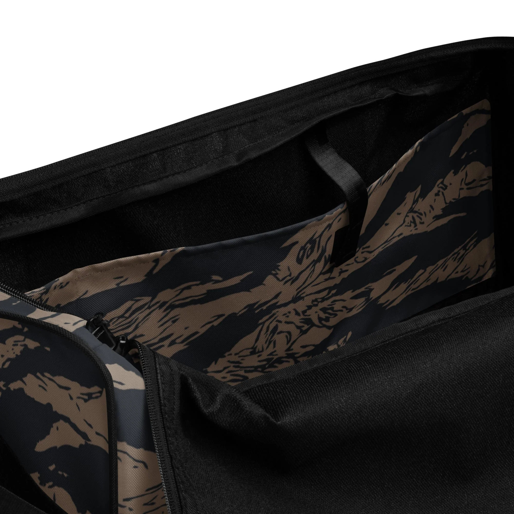 Afghanistan Taliban Special Forces Badri Tiger Stripe CAMO Duffle Bag - Image 3