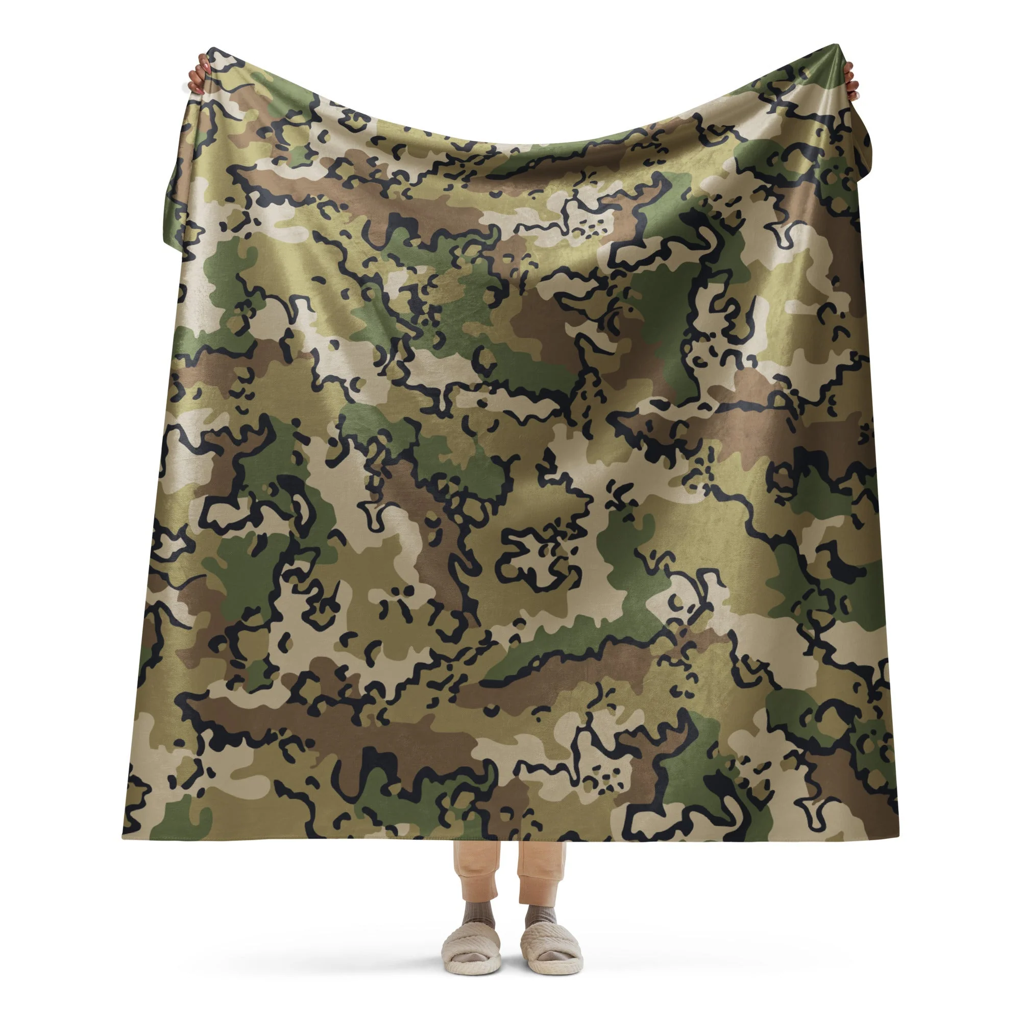 Alaska Chocolate Chip Multi-terrain CAMO Sherpa Blanket