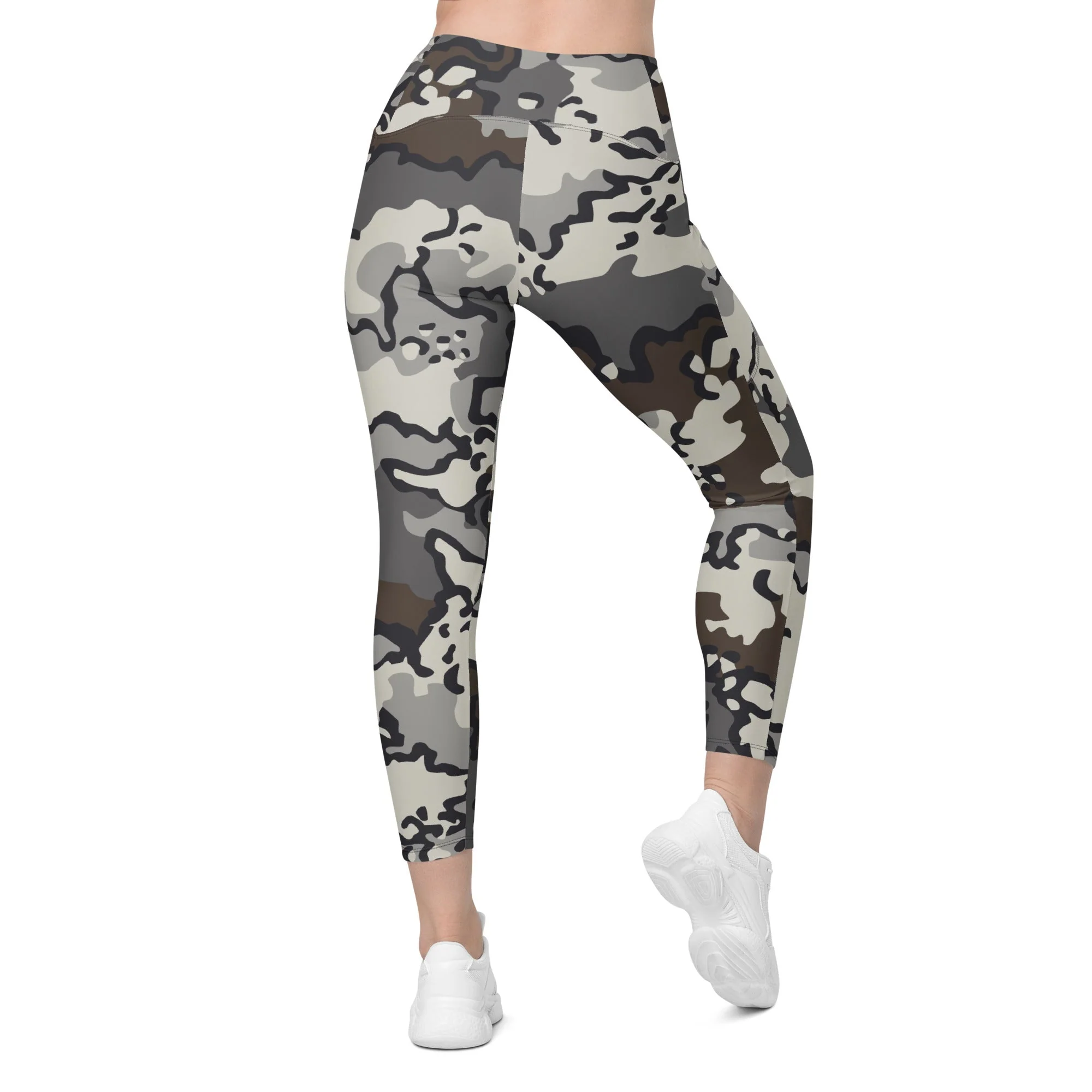 Alaska Chocolate Chip Tundra CAMO Womens Leggings with Pockets - Image 3