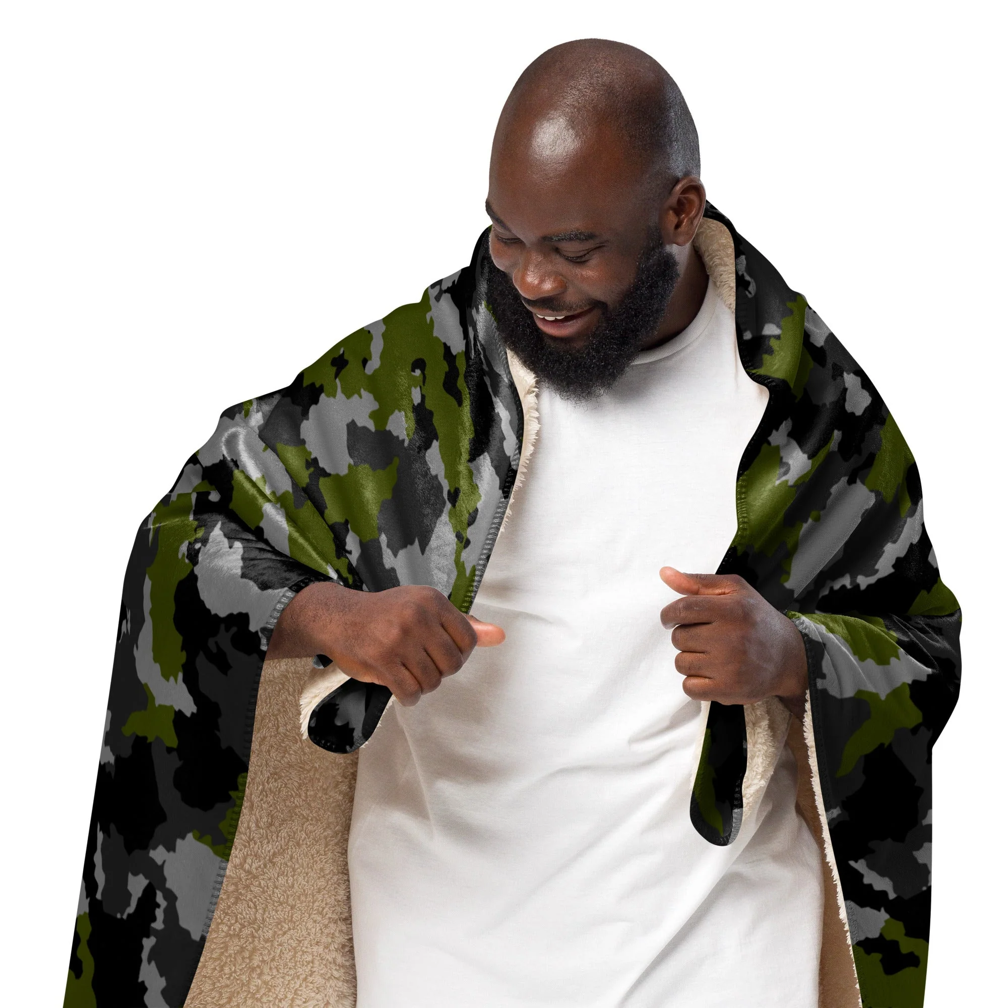 Alpha Jungle CAMO Sherpa Blanket - Image 5