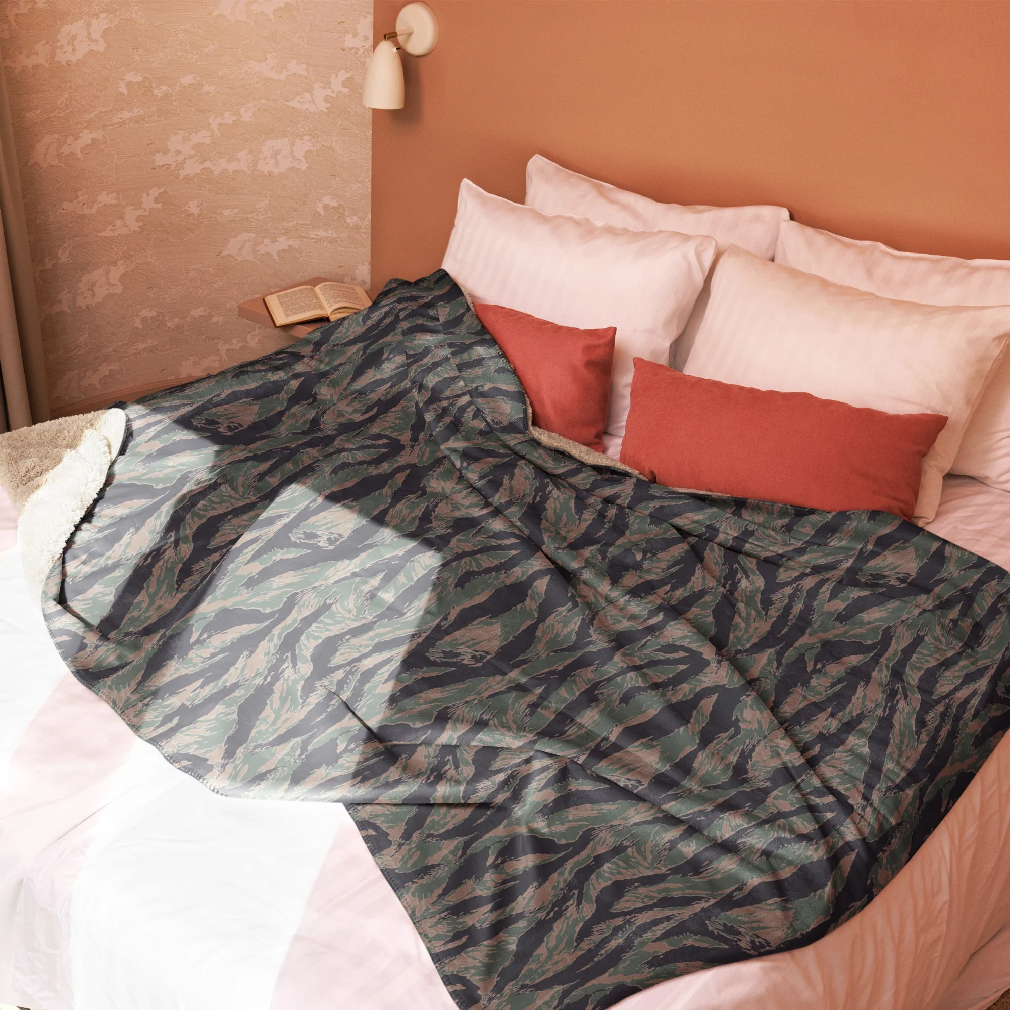 American Tiger Stripe MARPAT Woodland CAMO Sherpa Blanket - Image 6