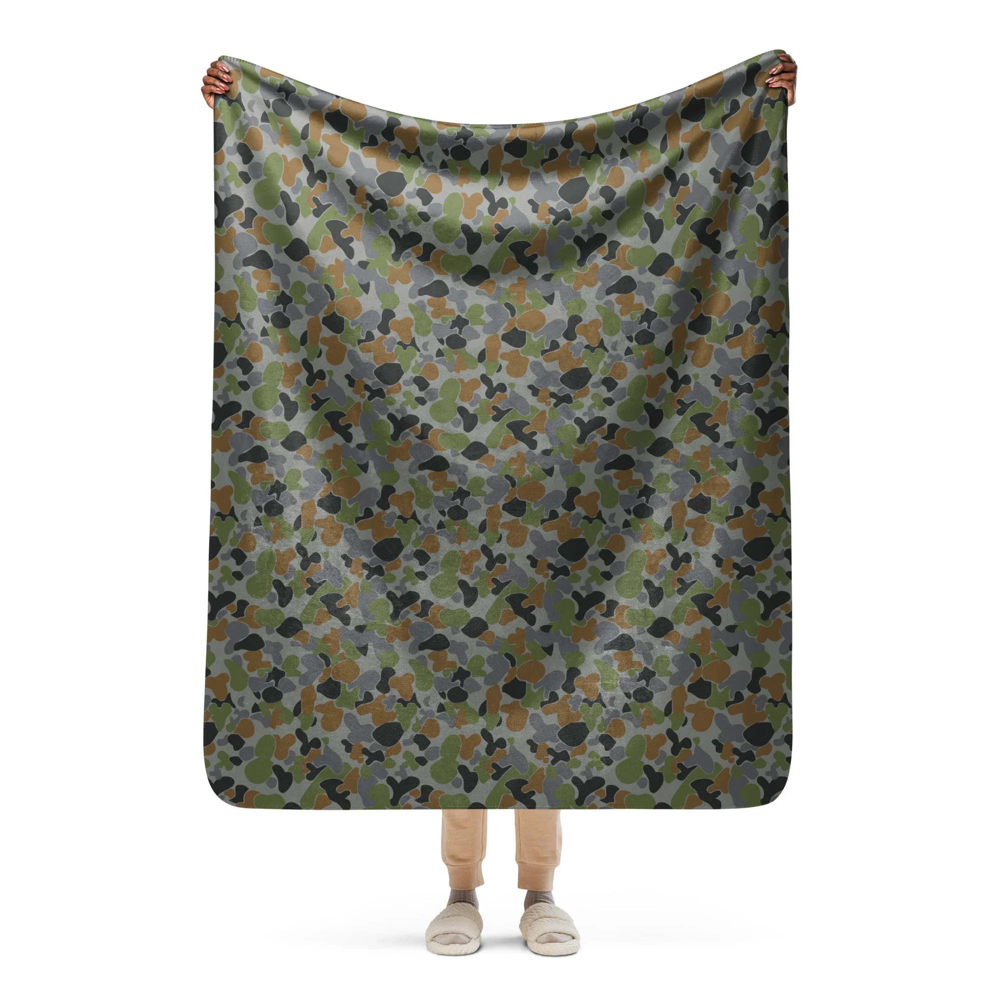 Australian AUSCAM Air Force Disruptive Pattern Uniform (AFDPU) CAMO Sherpa Blanket - Image 14