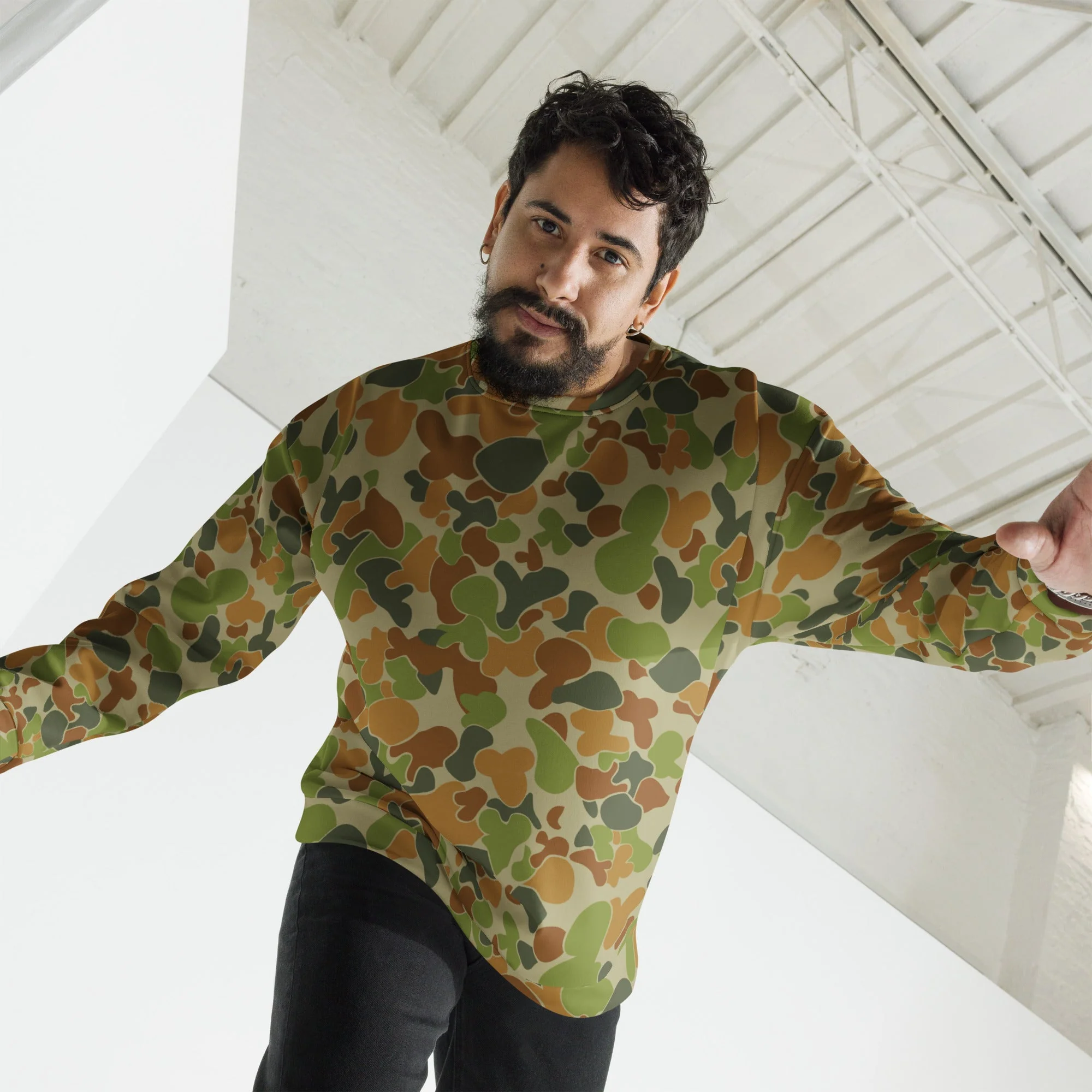 Australian AUSCAM Disruptive Pattern Camouflage Uniform (DPCU) CAMO Unisex Sweatshirt - Image 4