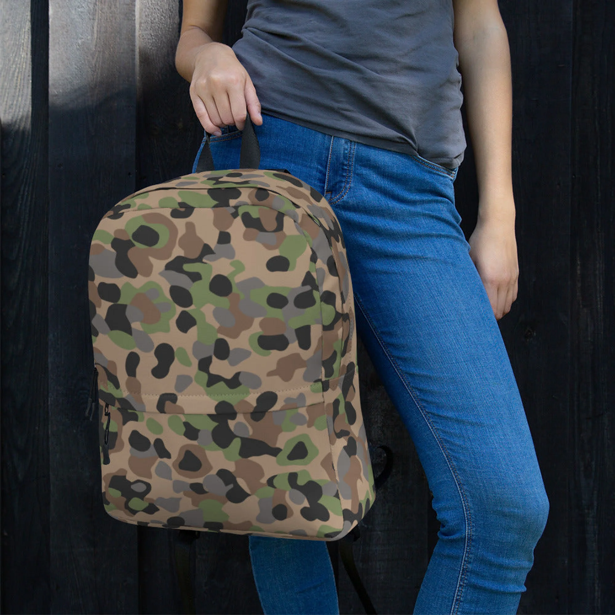 Austrian Pea Dot Erbsenmuster K4 CAMO Backpack - Image 3