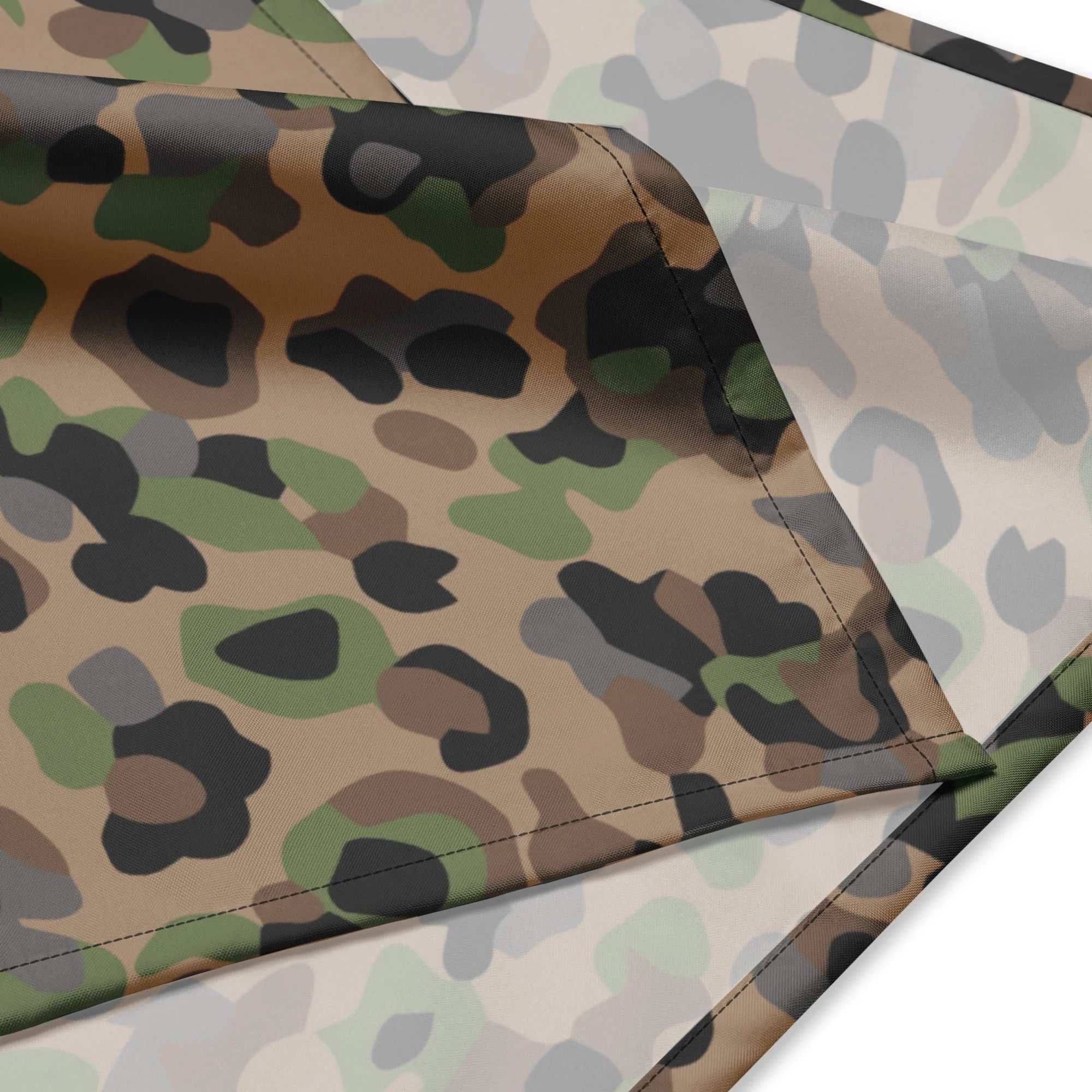 Austrian Pea Dot Erbsenmuster K4 CAMO Bandana - Image 5