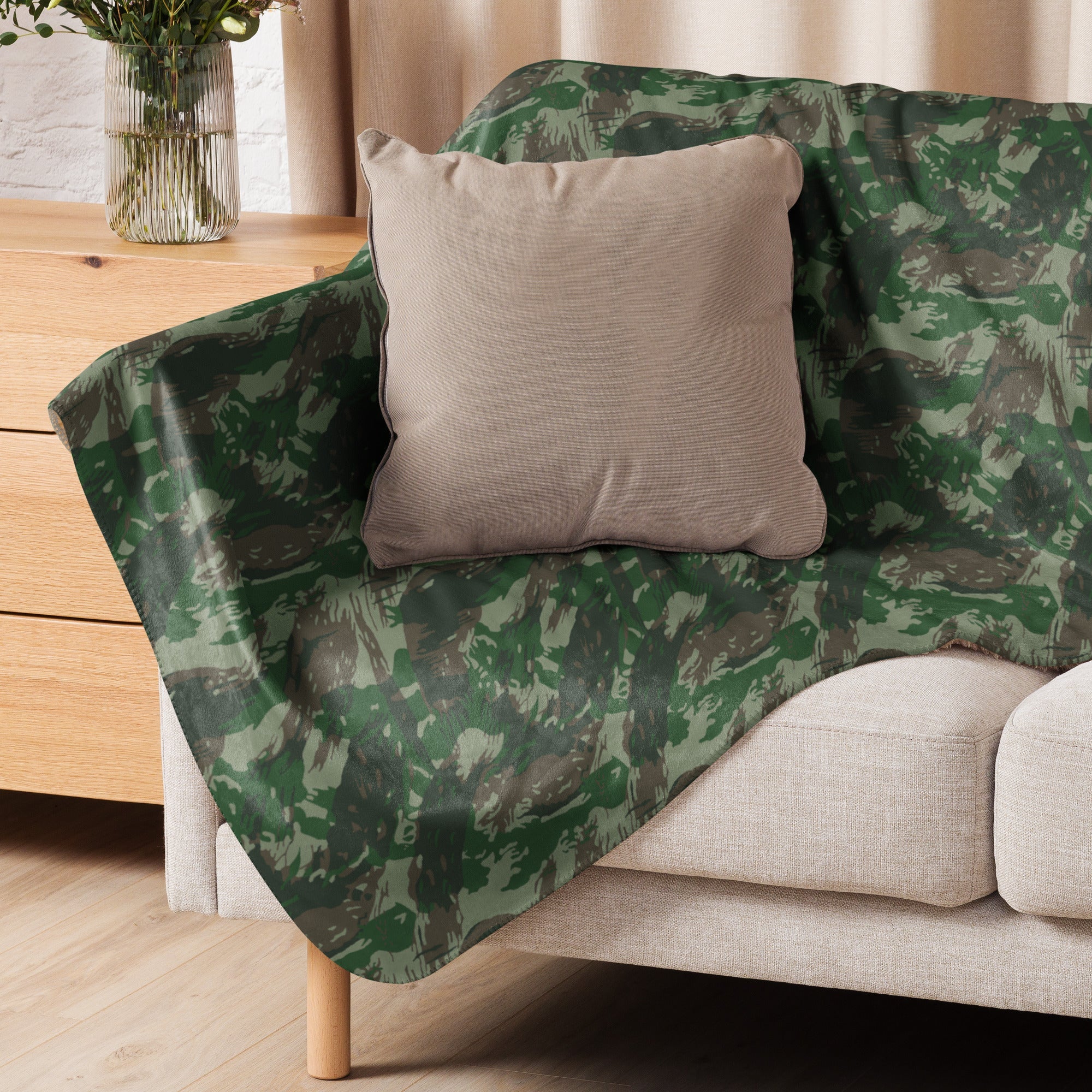 Brazilian Lizard CAMO Sherpa Blanket - Image 9