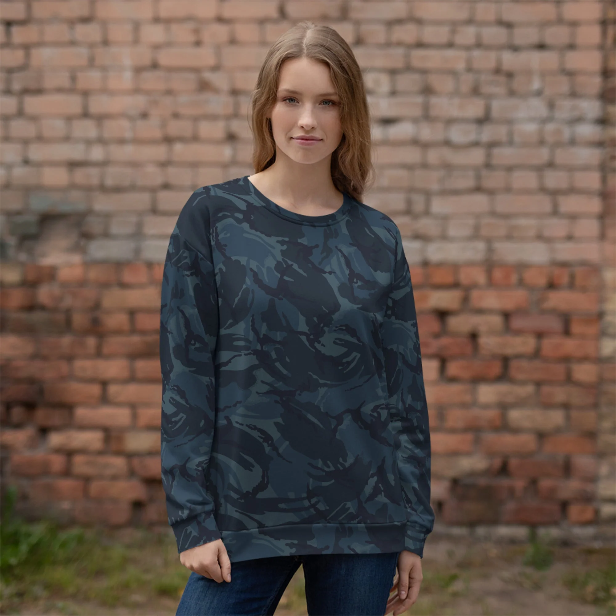 British DPM Night CAMO Unisex Sweatshirt - Image 2