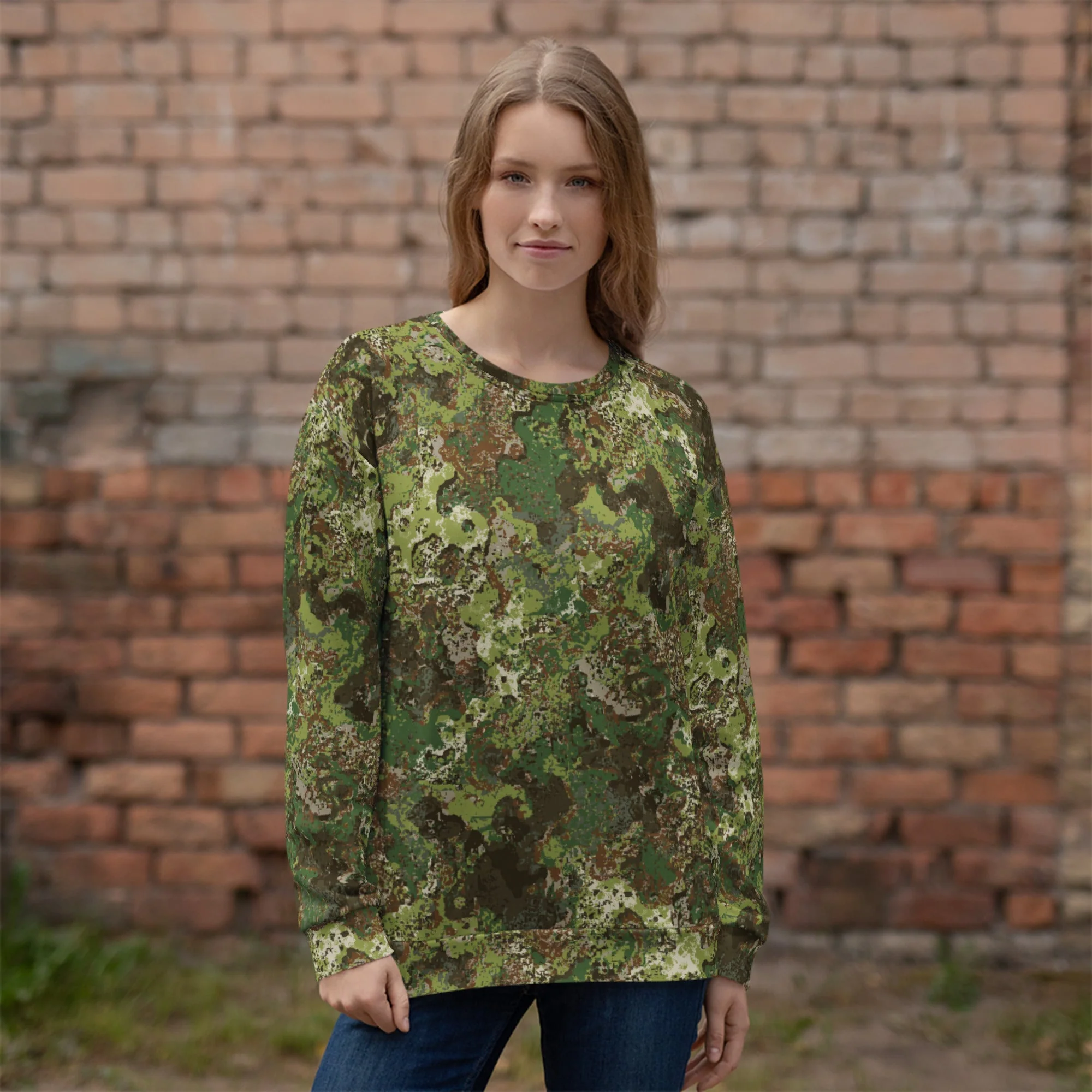 Wasp CAMO Unisex Sweatshirt - Image 2