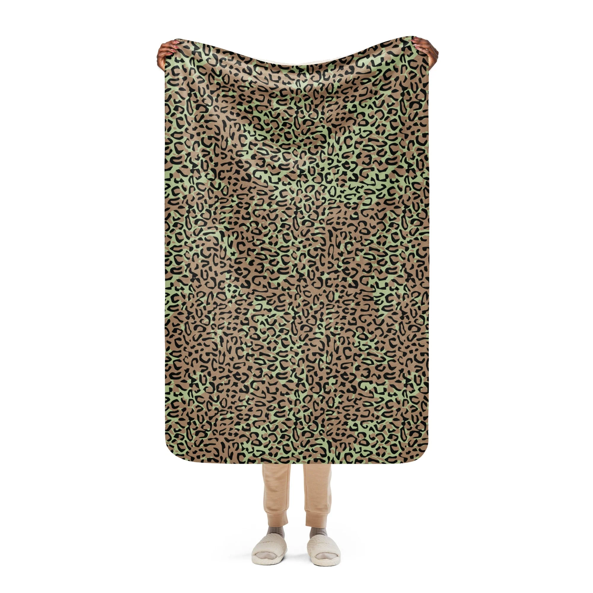 Congo (Zaire) Leopard Spot CAMO Sherpa Blanket - Image 3
