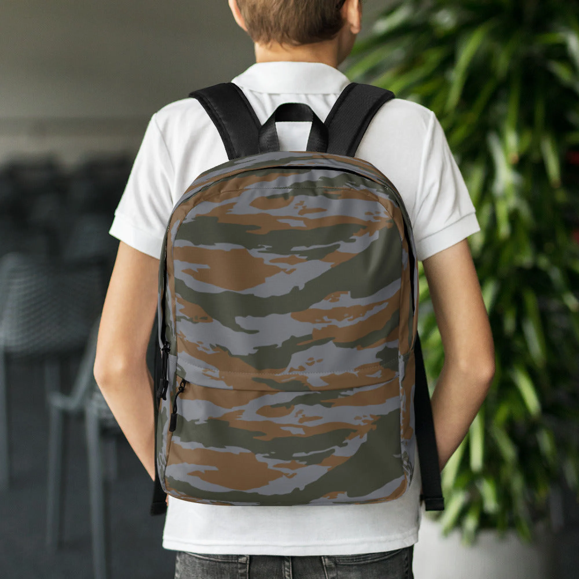 Cuban Lizard CAMO Backpack - Image 13