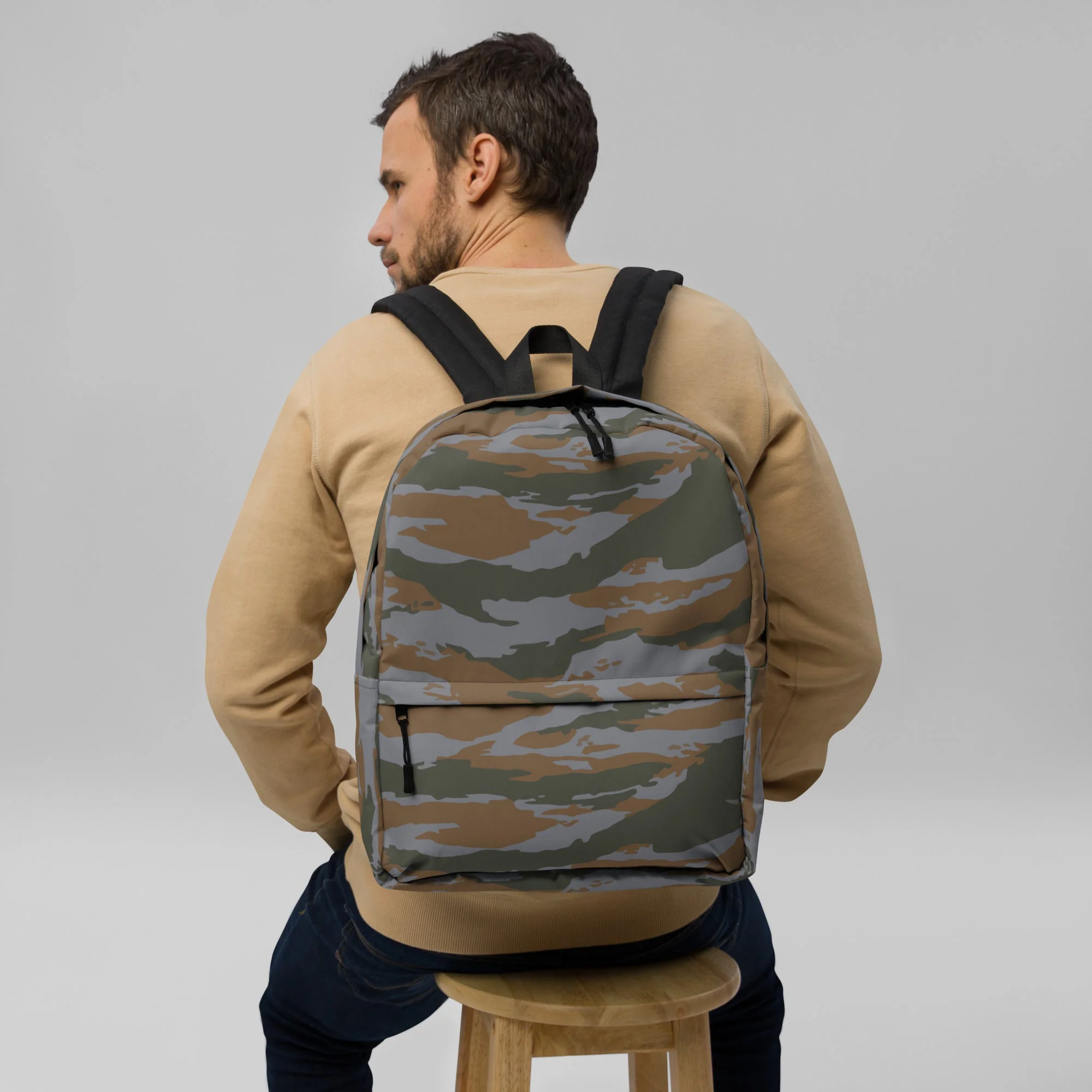 Cuban Lizard CAMO Backpack - Image 5