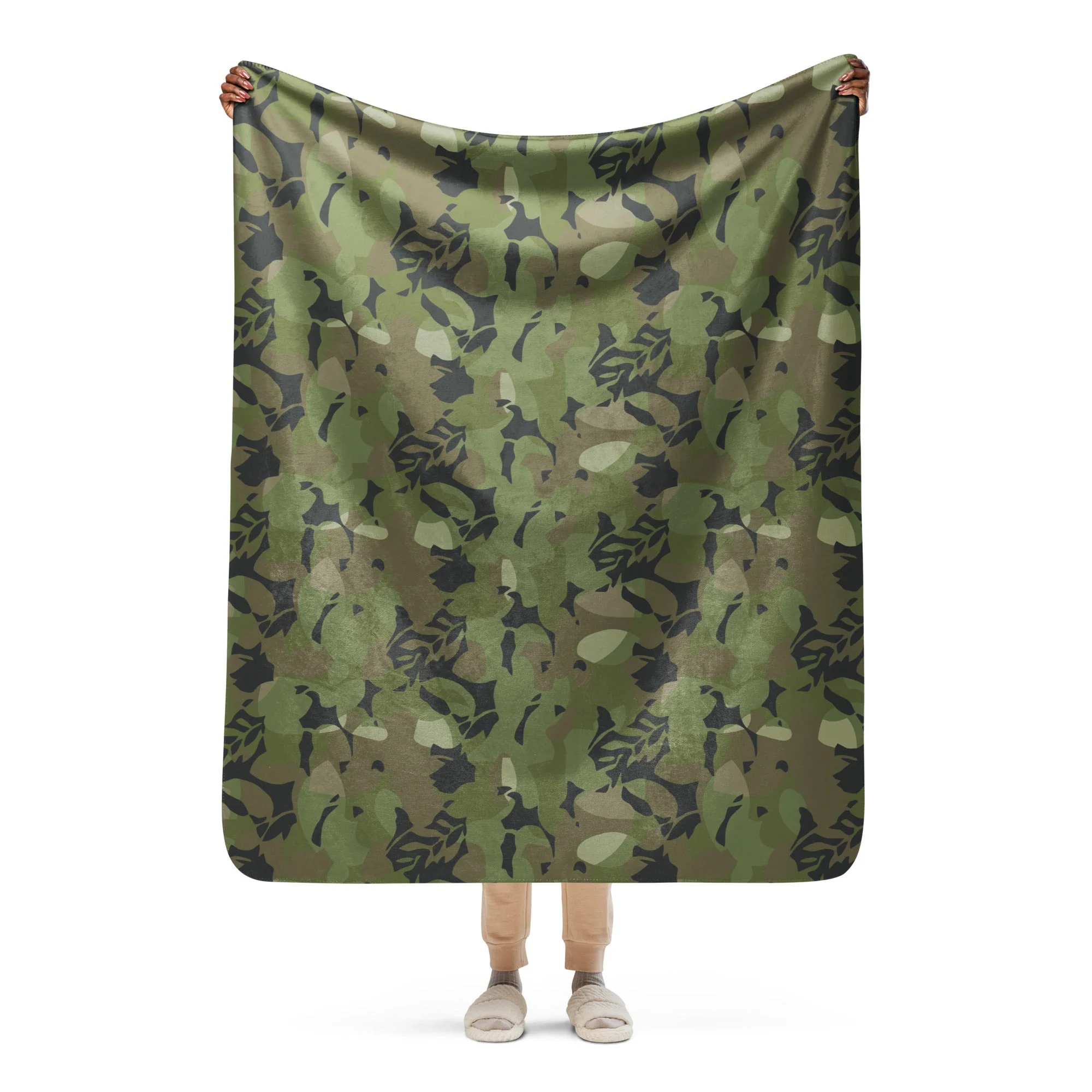 Cuban Elm Leaf Special Troops CAMO Sherpa Blanket - Image 14