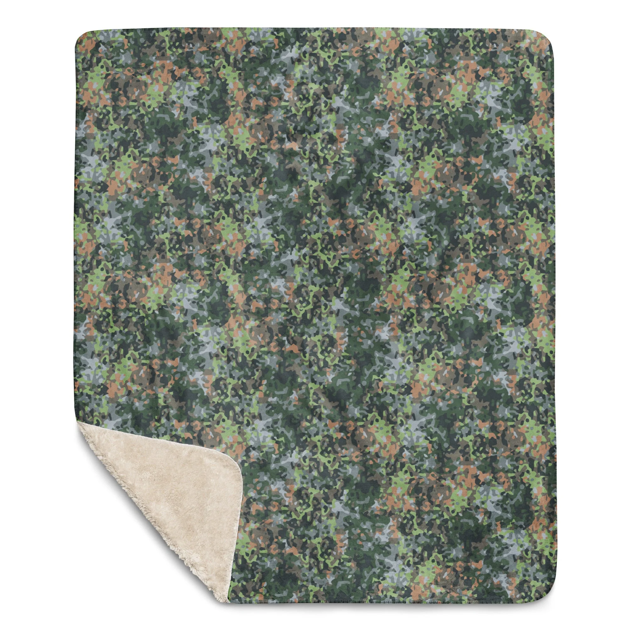Dutch Fractal Green CAMO Sherpa Blanket - Image 4