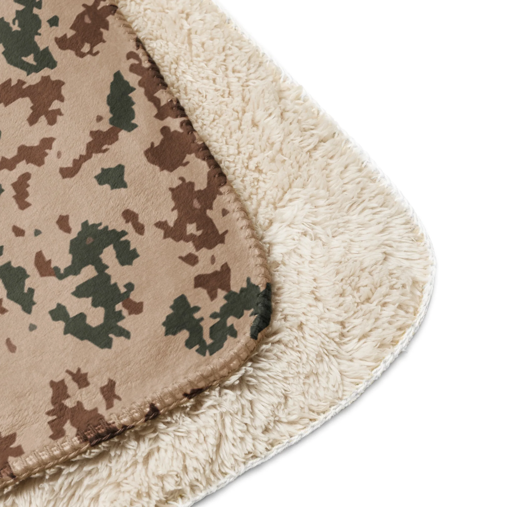 Finnish Hellepuku Desert CAMO Sherpa Blanket - Image 10