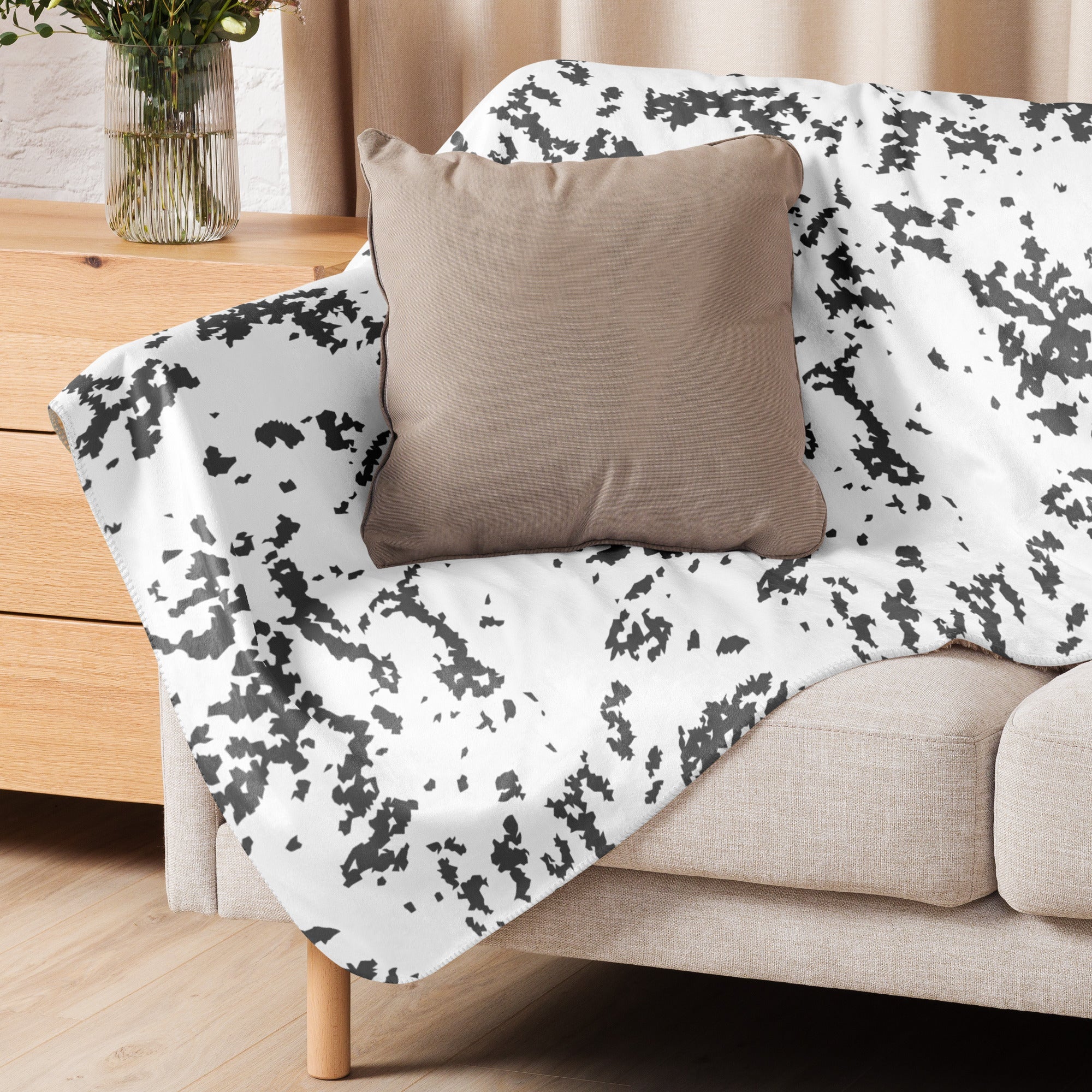 Finnish Lumikuvio Snow CAMO Sherpa Blanket - Image 7