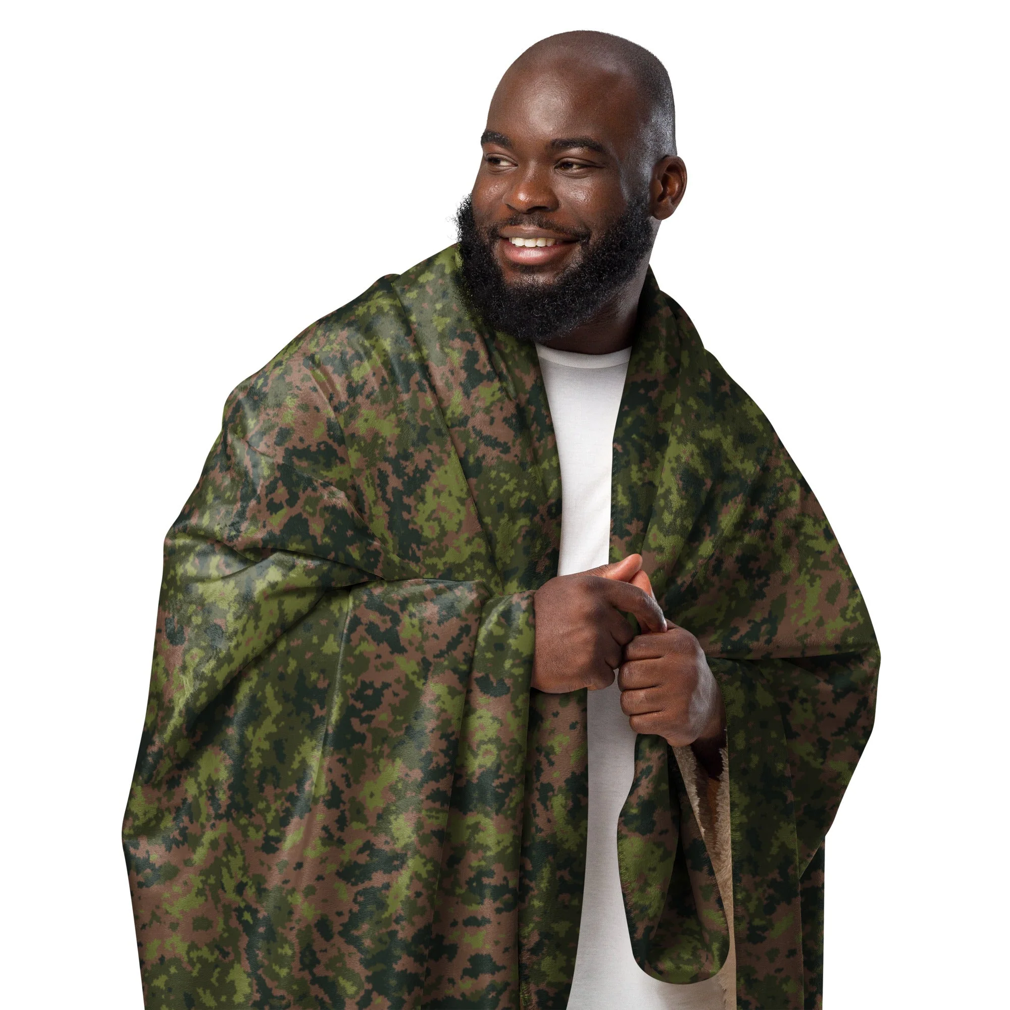 Finnish M05 Maastokuvio CAMO Sherpa Blanket - Image 3