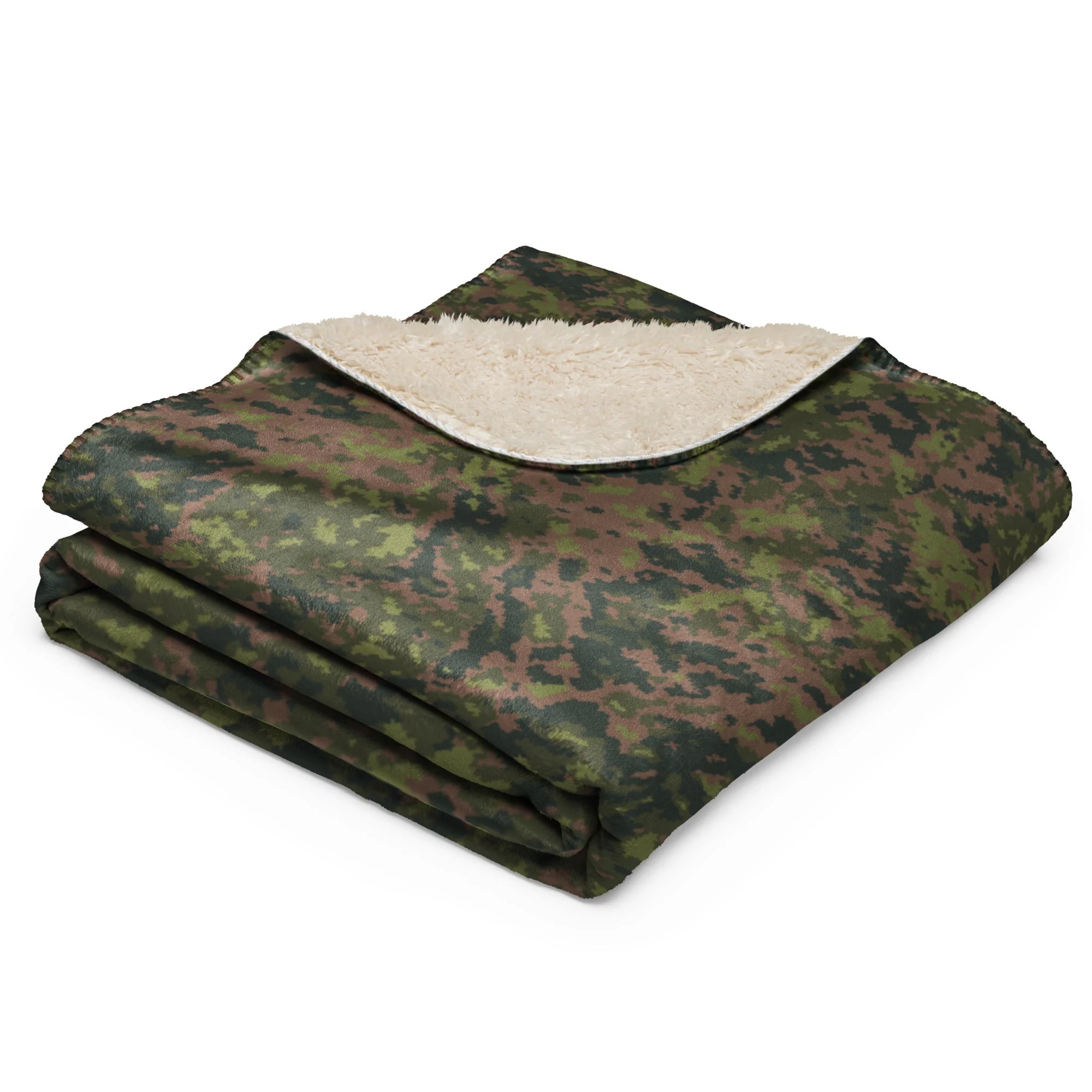 Finnish M05 Maastokuvio CAMO Sherpa Blanket - Image 4