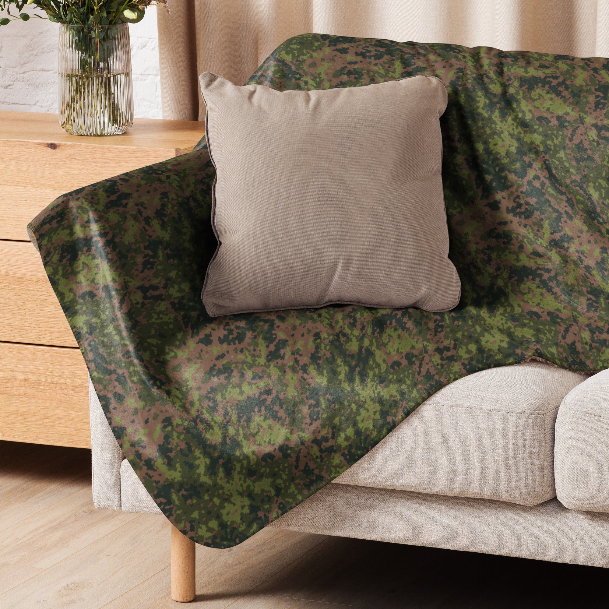 Finnish M05 Maastokuvio CAMO Sherpa Blanket - Image 7