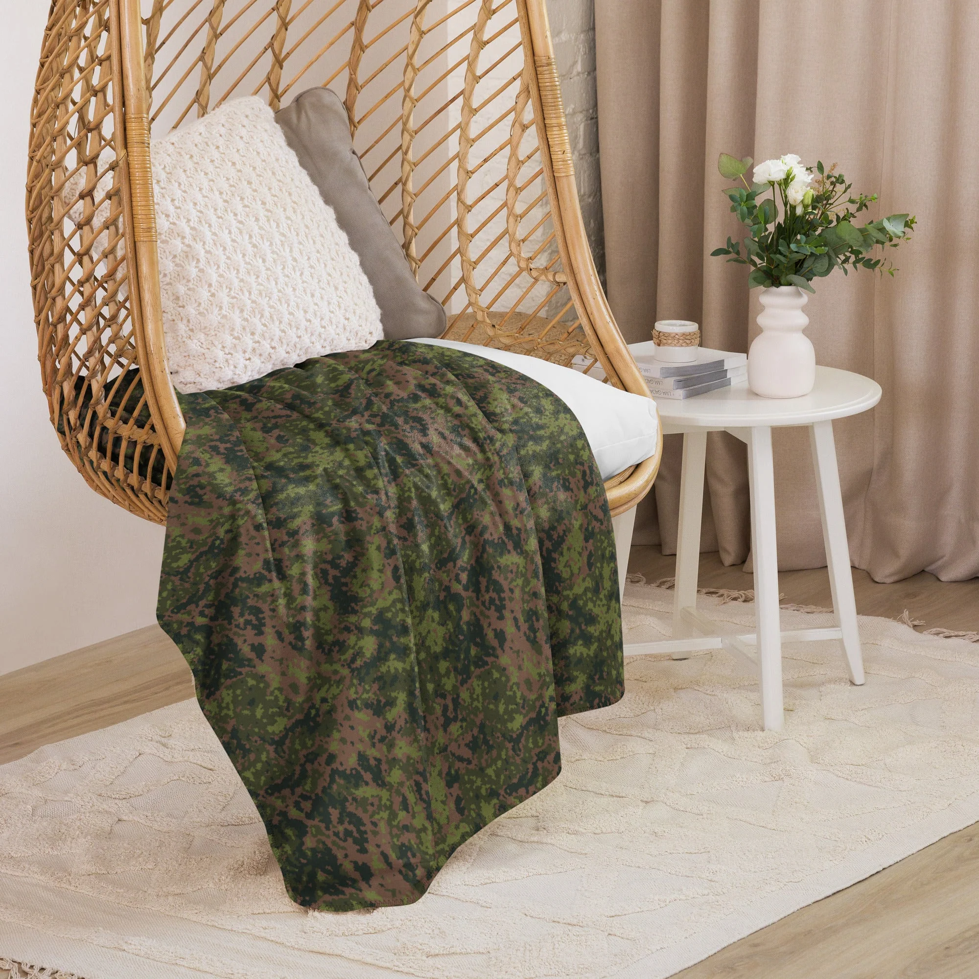 Finnish M05 Maastokuvio CAMO Sherpa Blanket - Image 8