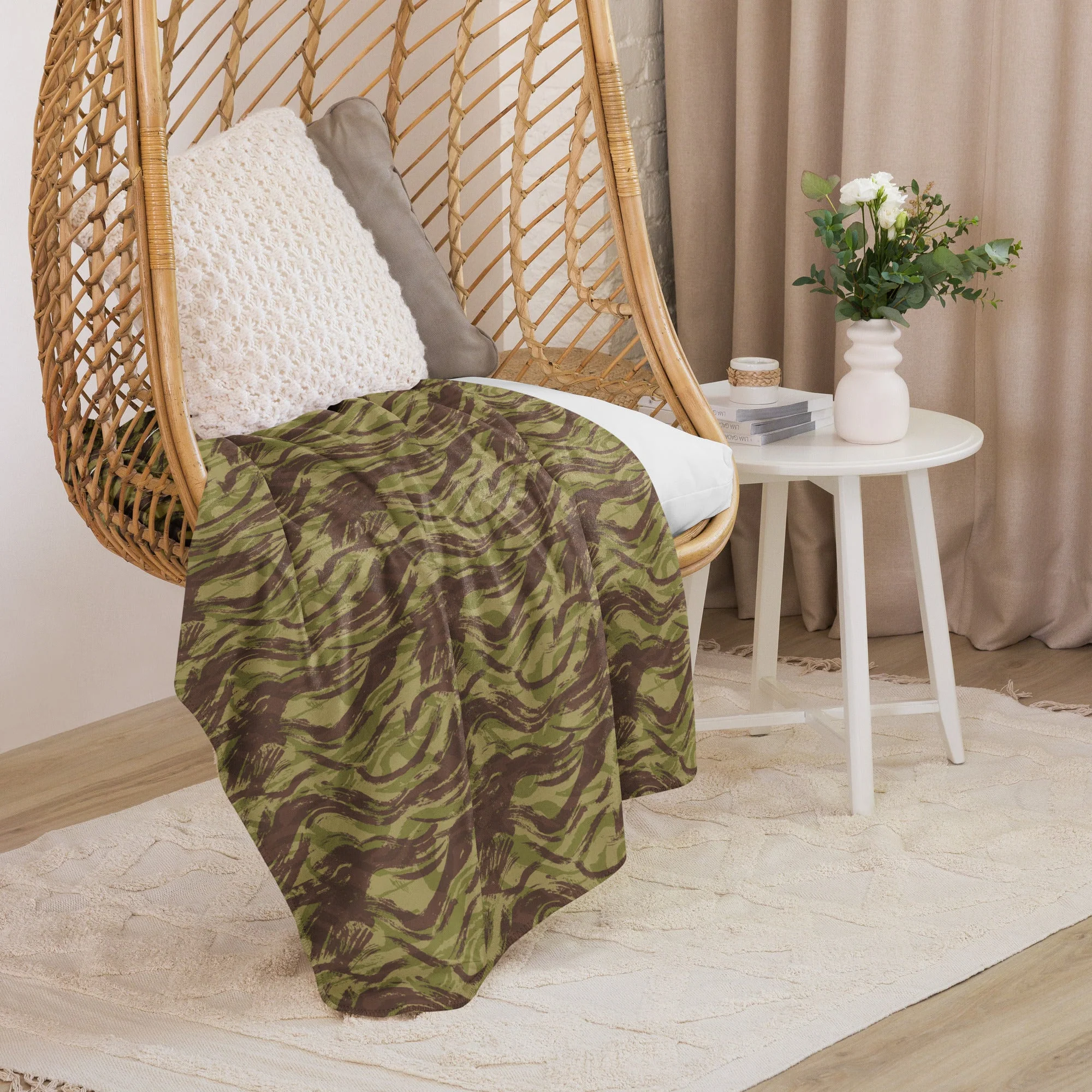 French Lizard C1 All Arms Uniform CAMO Sherpa Blanket - Image 9