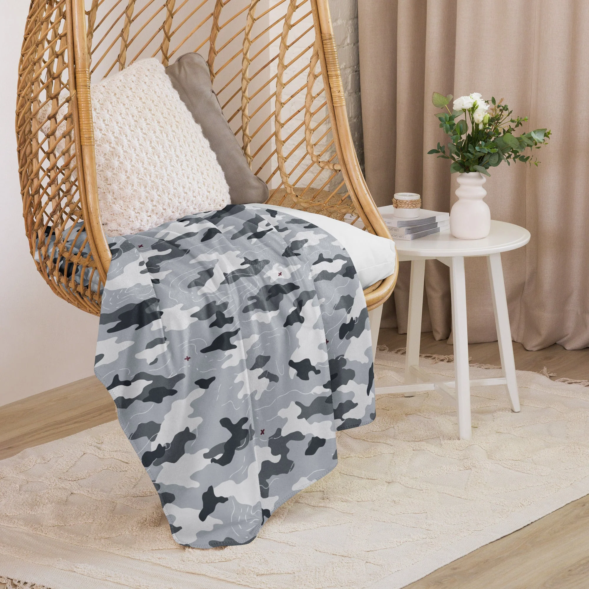 Frozen Tundra Topo CAMO Sherpa Blanket - Image 10