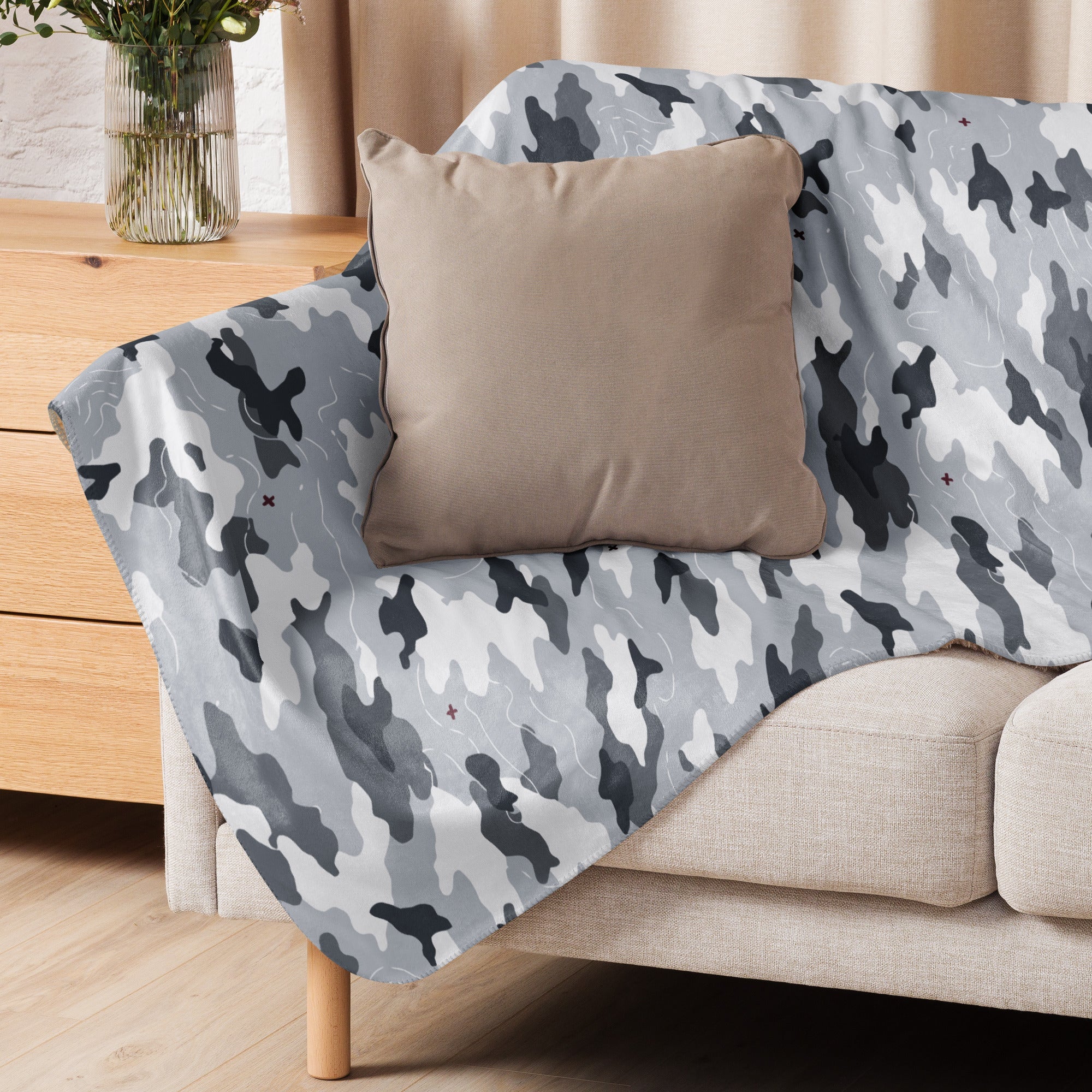 Frozen Tundra Topo CAMO Sherpa Blanket - Image 11