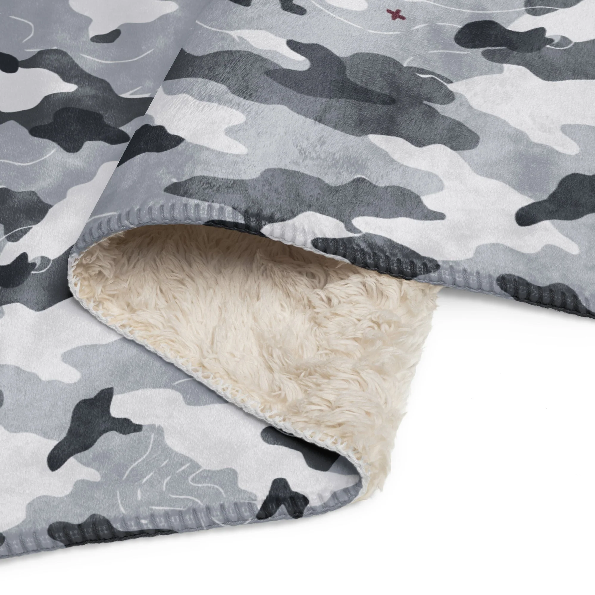 Frozen Tundra Topo CAMO Sherpa Blanket - Image 2