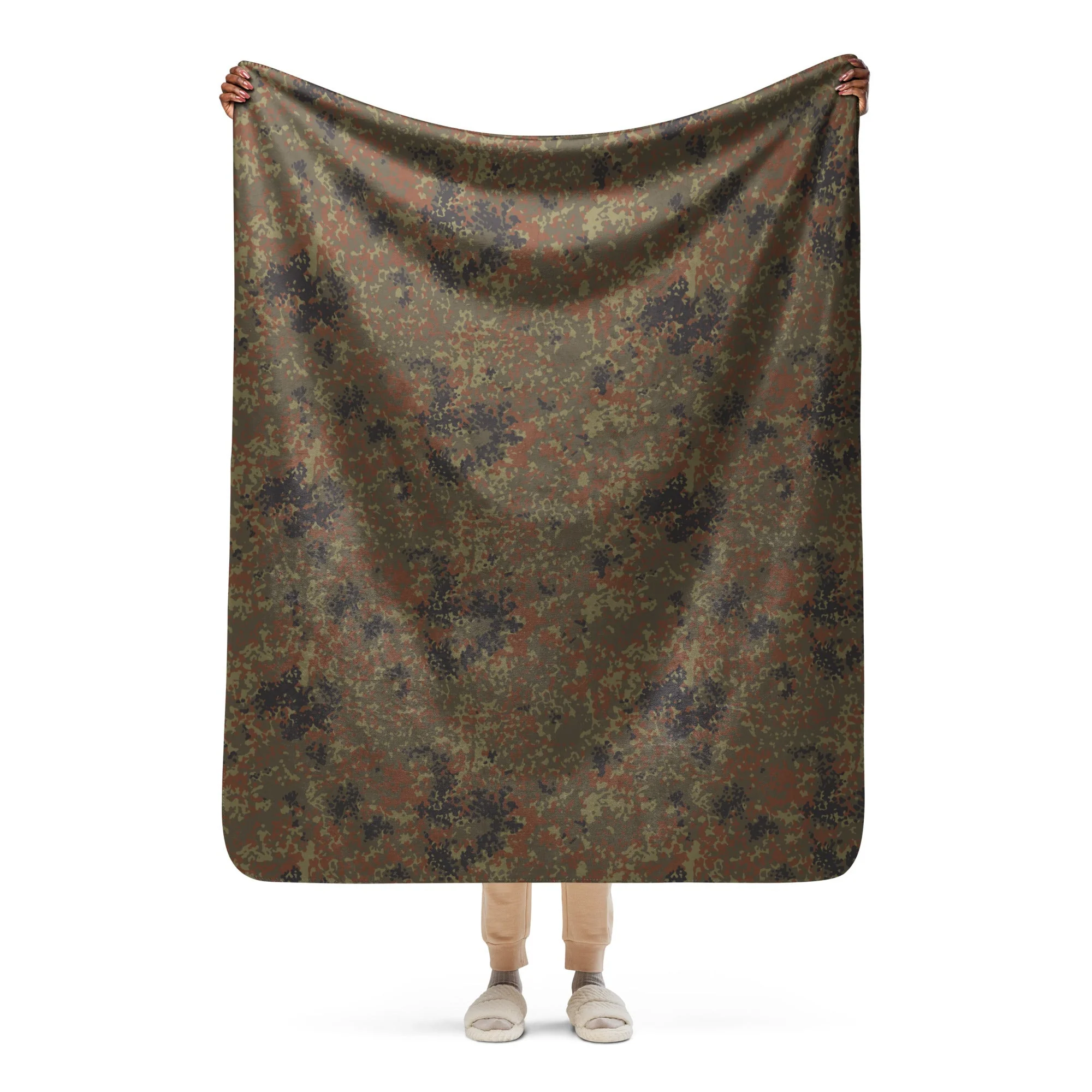 German Flecktarn CAMO Sherpa Blanket - Image 2