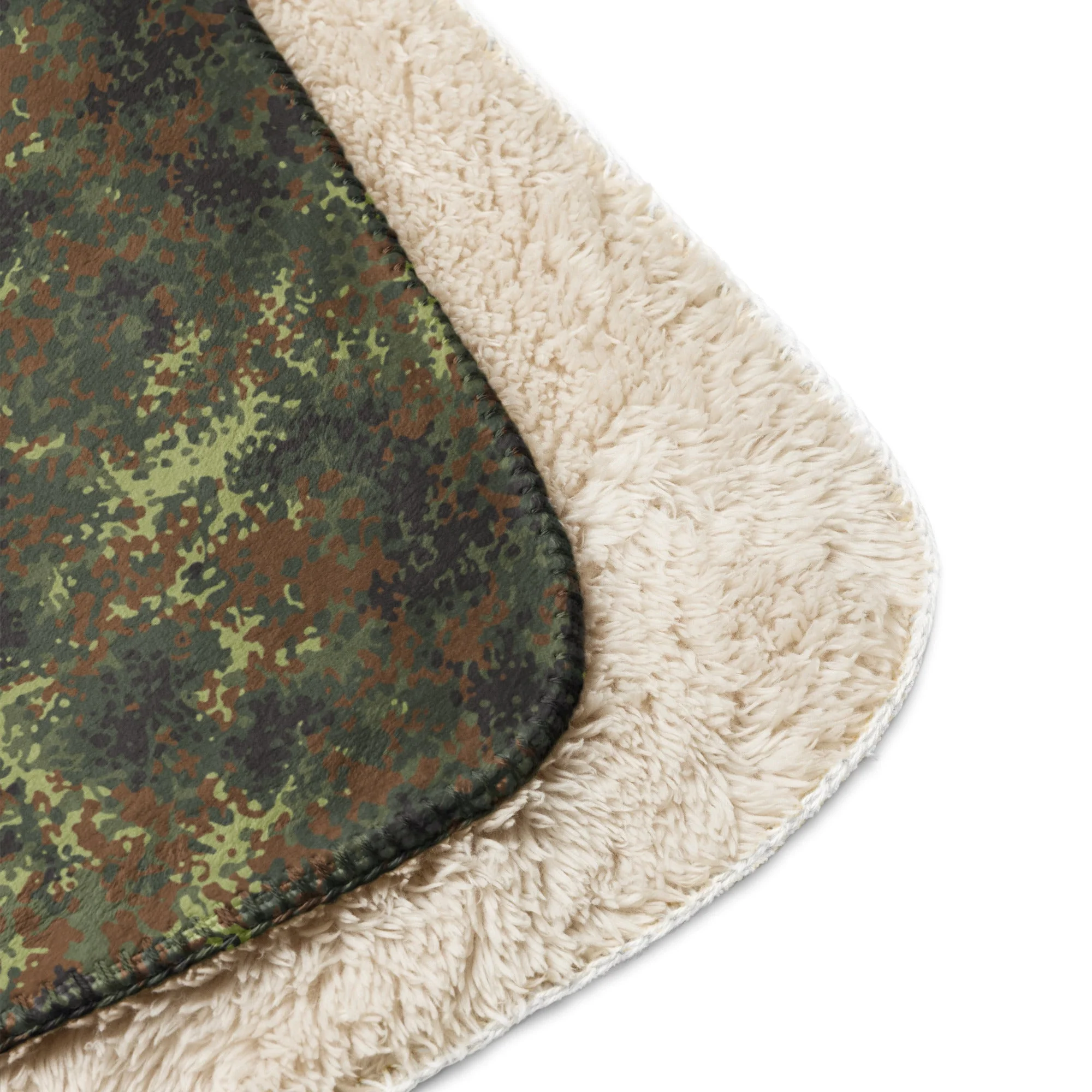 German Flecktarn Spring CAMO Sherpa Blanket - Image 11