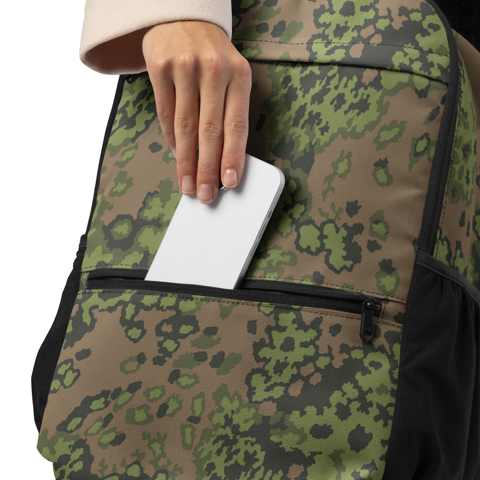 German Oak Leaf Eichenlaubmuster Summer CAMO Utility Backpack - Image 10