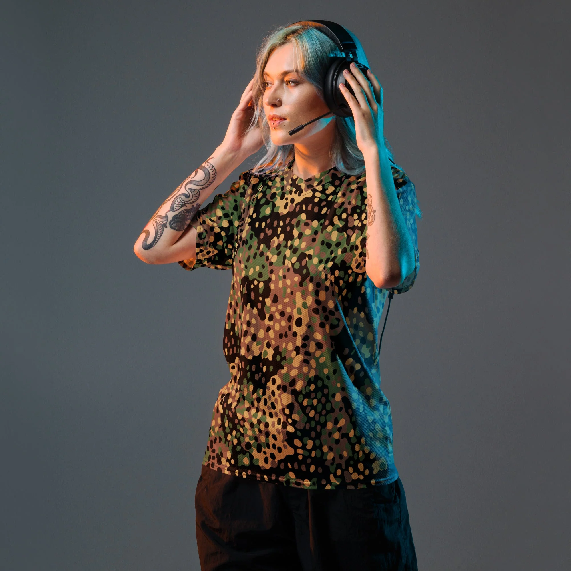 German Pea Dot Erbsenmuster CAMO Unisex Sports Jersey - Image 4
