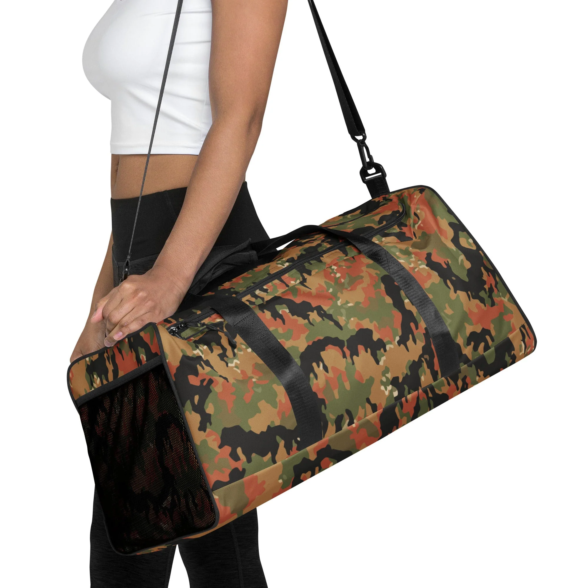 German Leibermuster Autumn CAMO Duffle Bag - Image 7