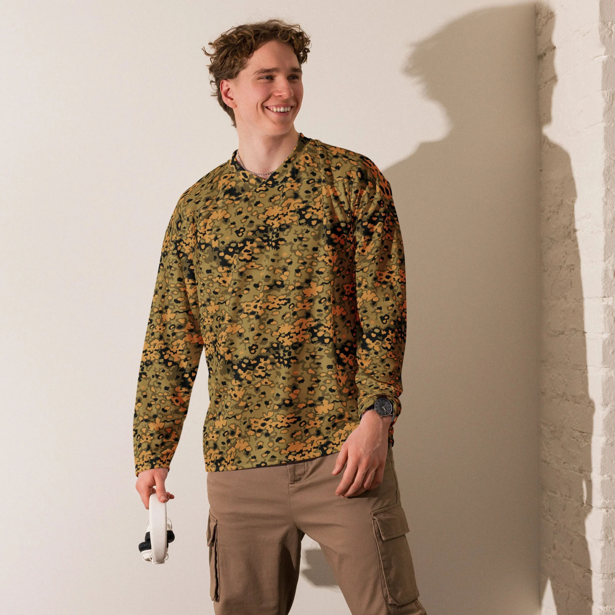 German Oak Leaf Eichenlaubmuster Autumn CAMO Unisex Hockey Fan Jersey - Image 7
