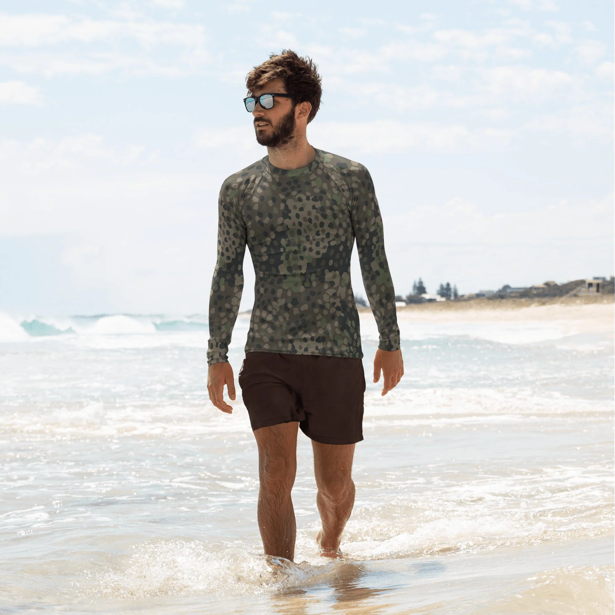 German Pea Dot Erbsenmuster Pattern 44 CAMO Mens Long-Sleeve Rash Guard