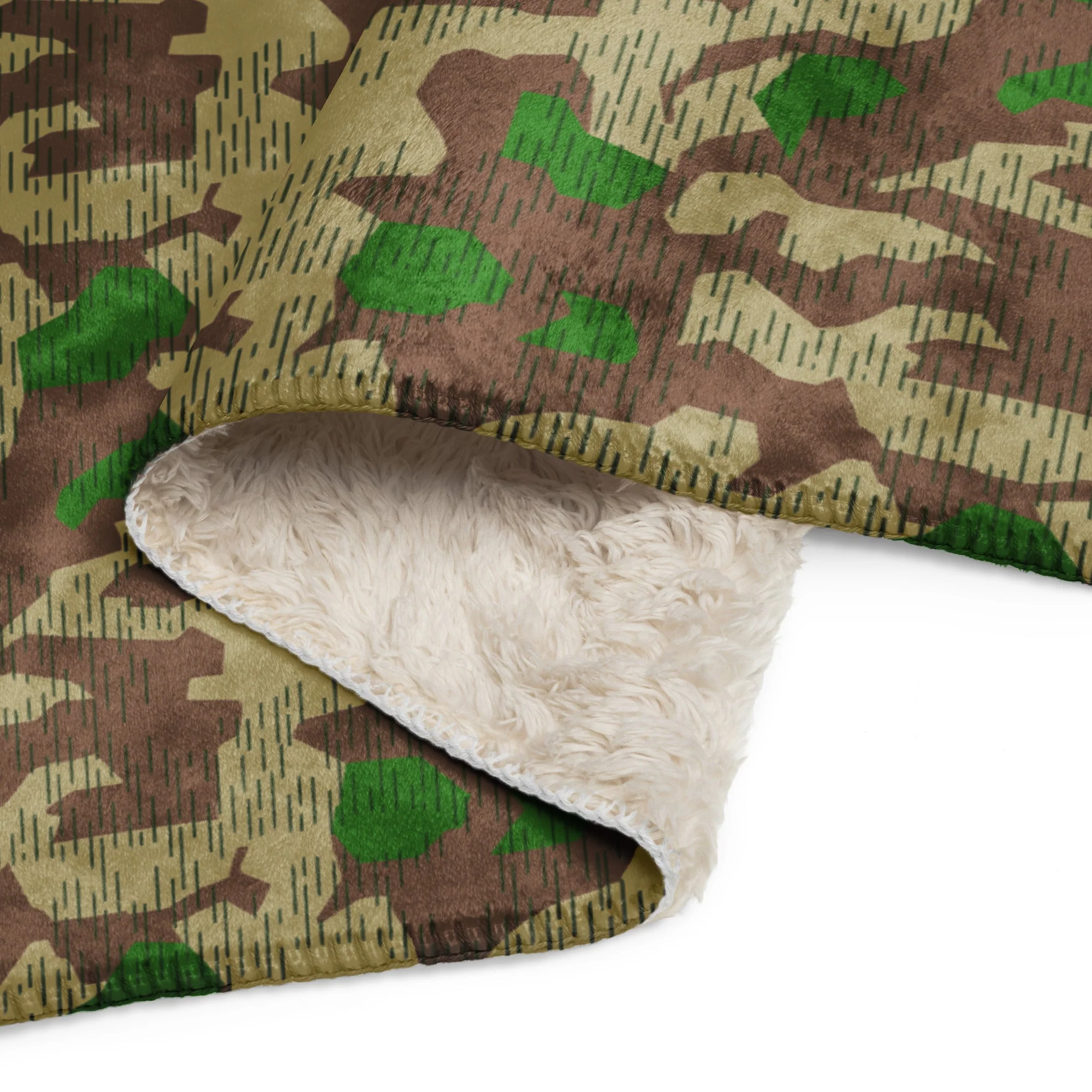 German Splittermuster Buntfarbendruck 31 CAMO Sherpa Blanket - Image 2