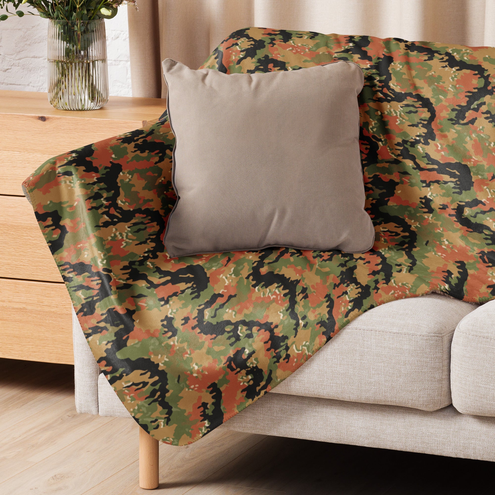 German Leibermuster Autumn CAMO Sherpa Blanket - Image 6