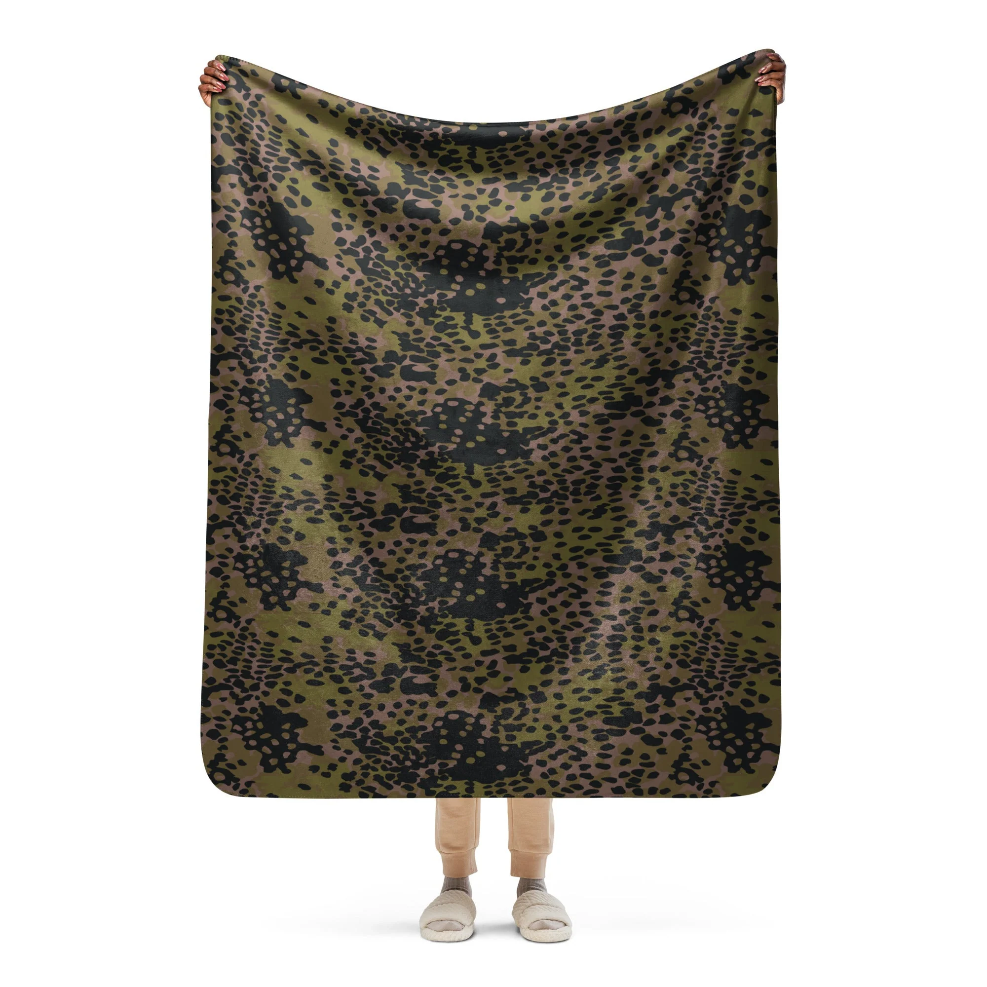 German Plane Tree Platanenmuster Summer CAMO Sherpa Blanket - Image 2