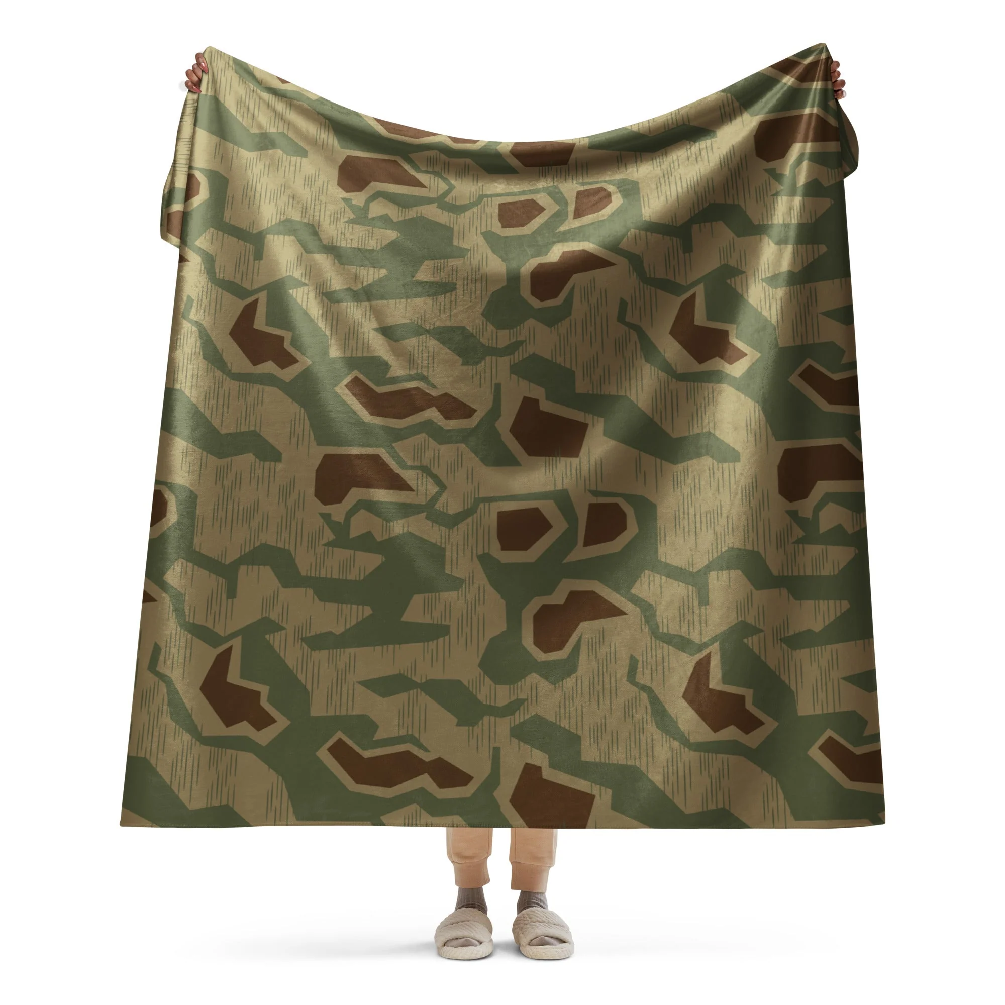 German Sumpfmuster 43 CAMO Sherpa Blanket