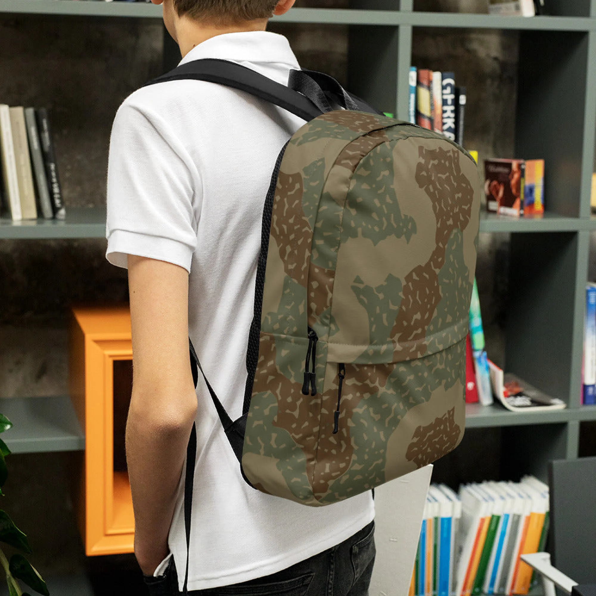German Ambush Zimmerit Tank CAMO Backpack - Image 12