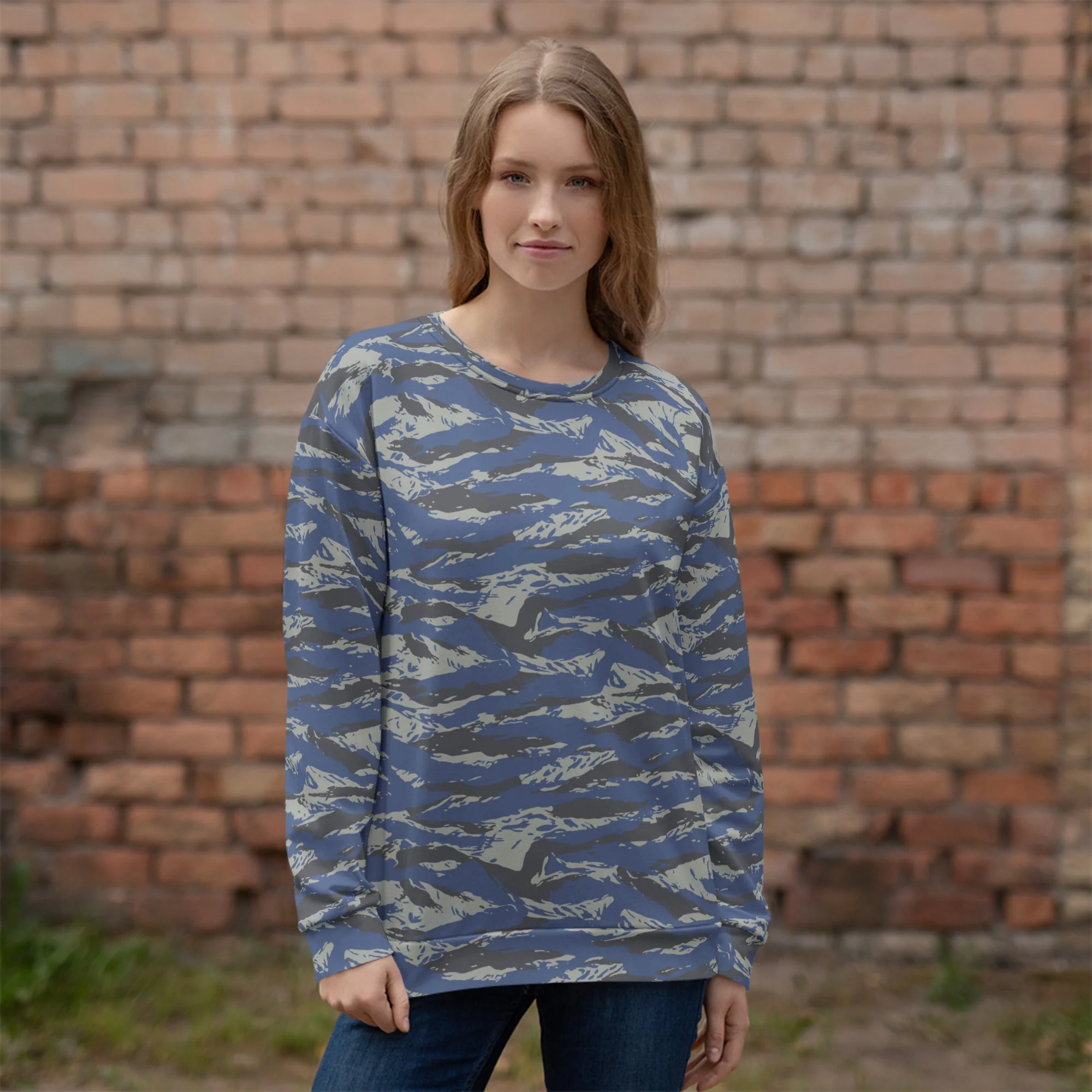 Greek Lizard Air Force CAMO Unisex Sweatshirt - Image 2