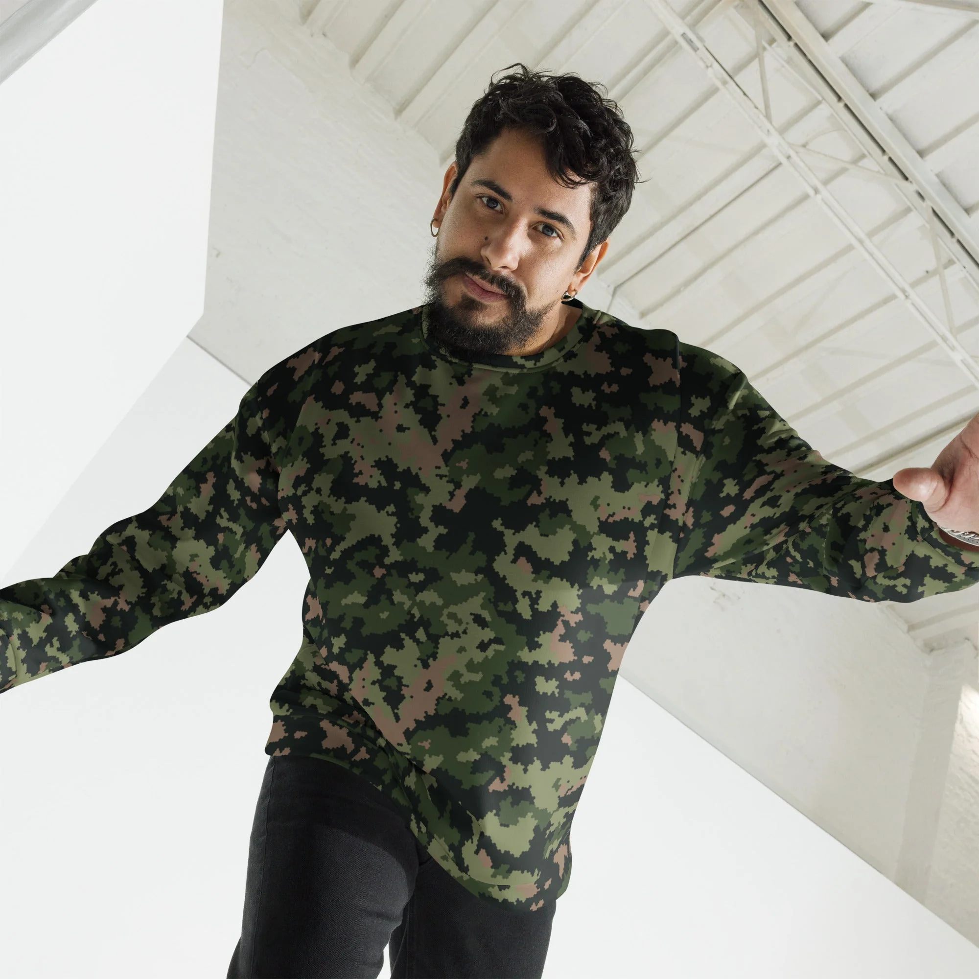 HexTarn Tropical CAMO Unisex Sweatshirt - Image 4
