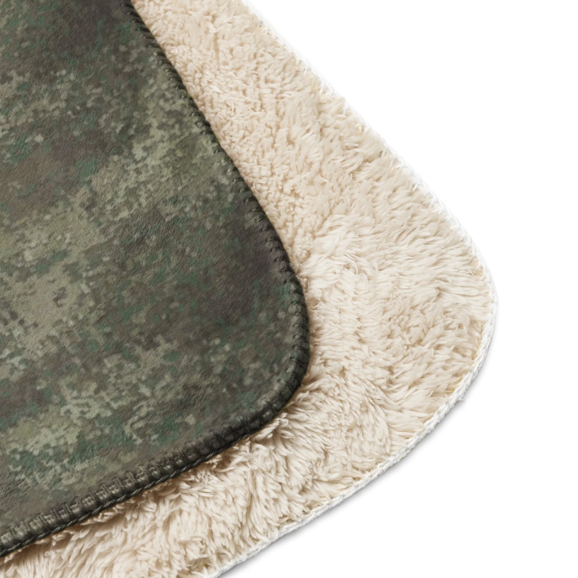 New Zealand Multi-Terrain CAMO Sherpa Blanket - Image 11
