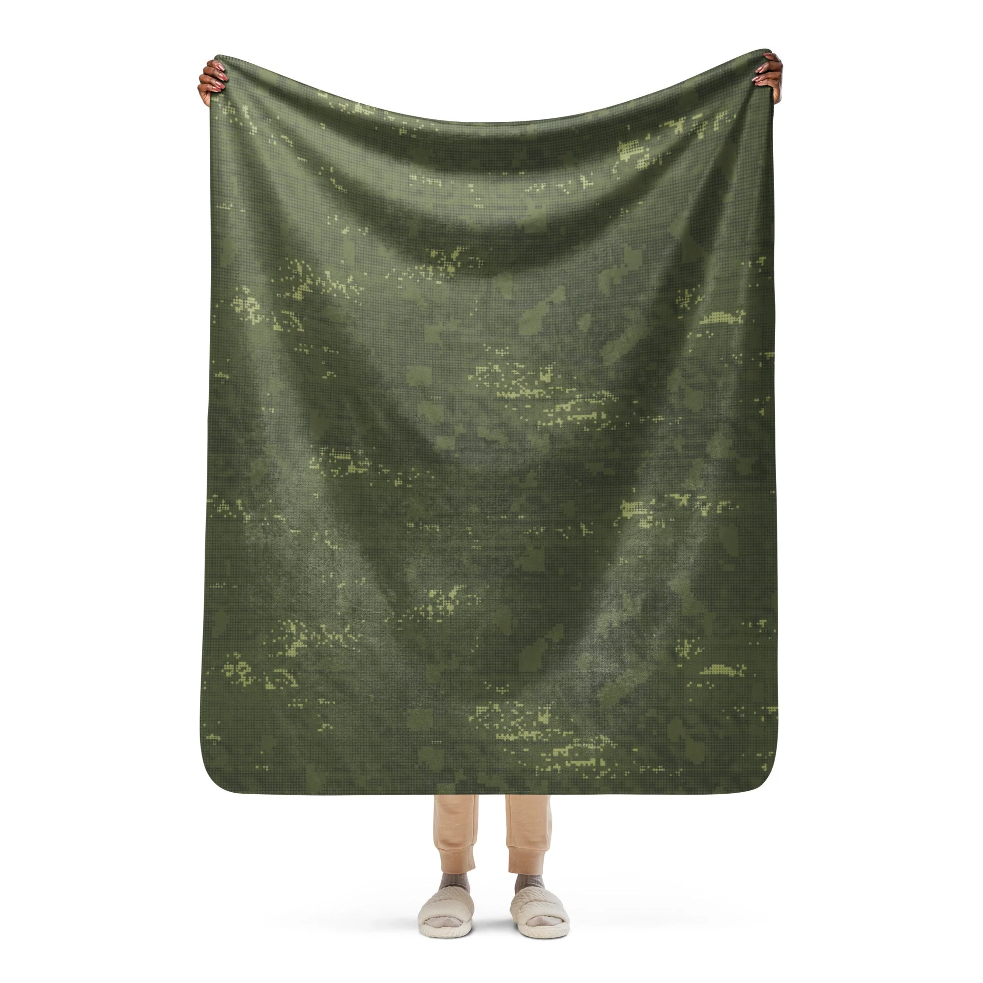 Night Desert Honeycomb CAMO Sherpa Blanket - Image 14