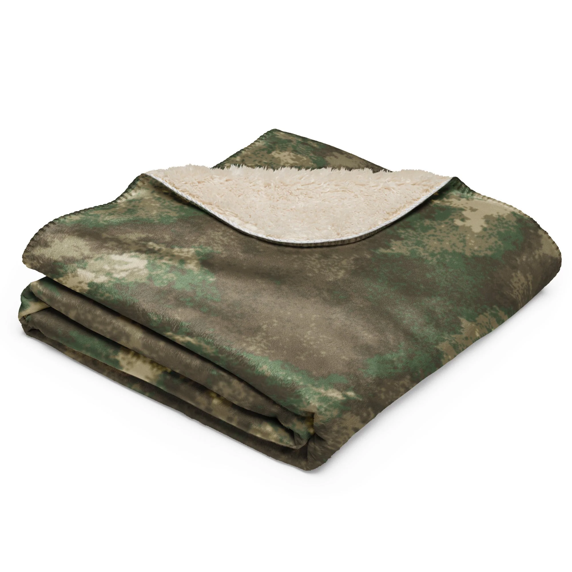 Omni-Terrain CAMO Sherpa Blanket - Image 7