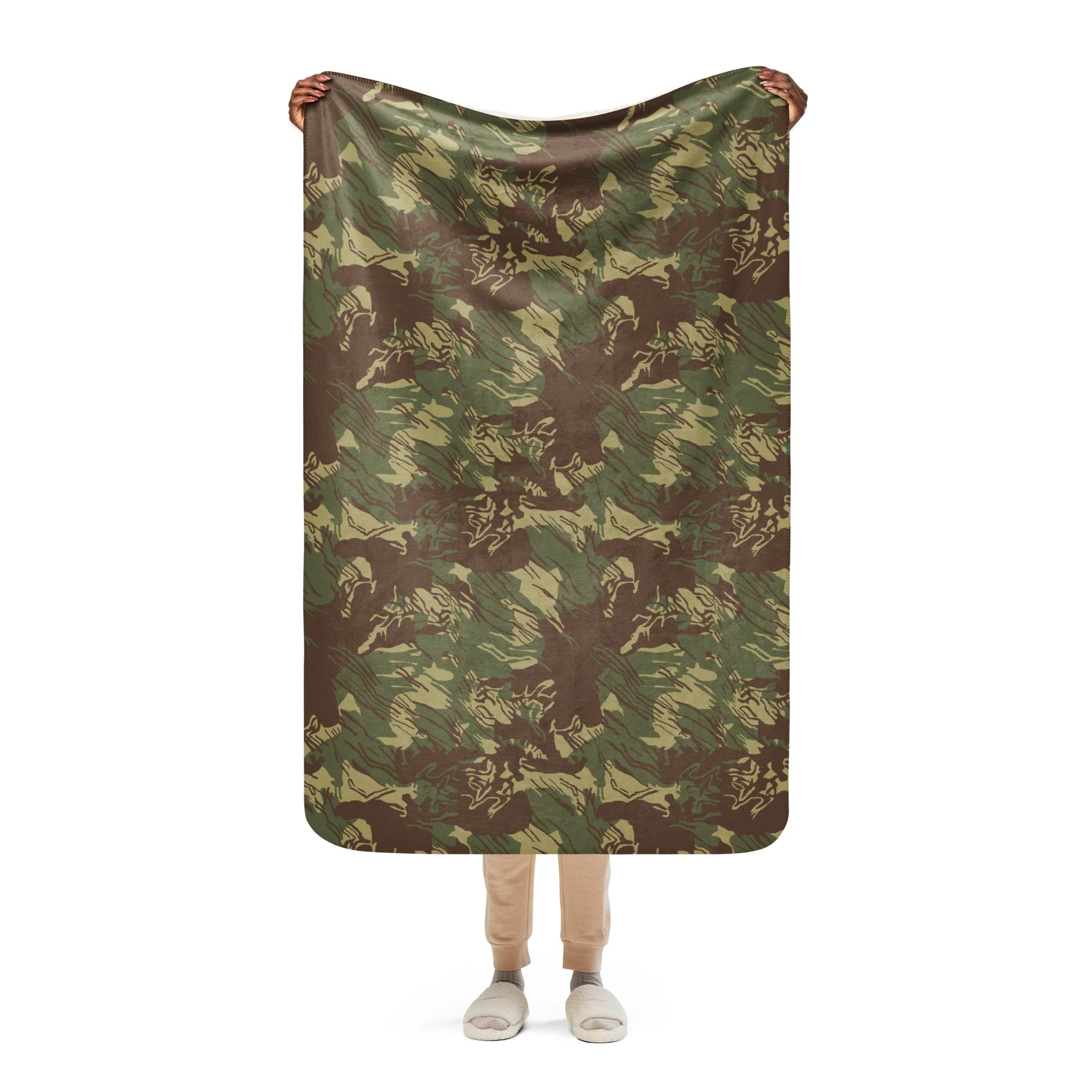 Rhodesian Brushstroke CAMO Sherpa Blanket - Image 15