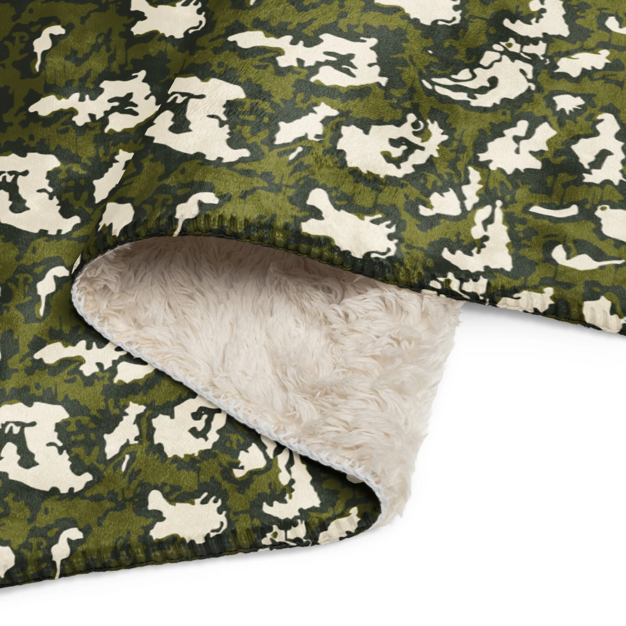 Russian KLMK Red Dawn GREEN Movie CAMO Sherpa Blanket - Image 2