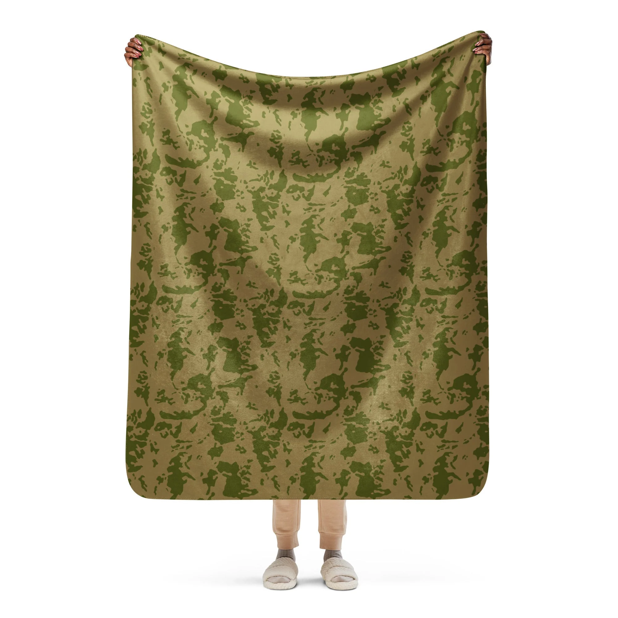 Russian Bicolor Granite CAMO Sherpa Blanket - Image 14