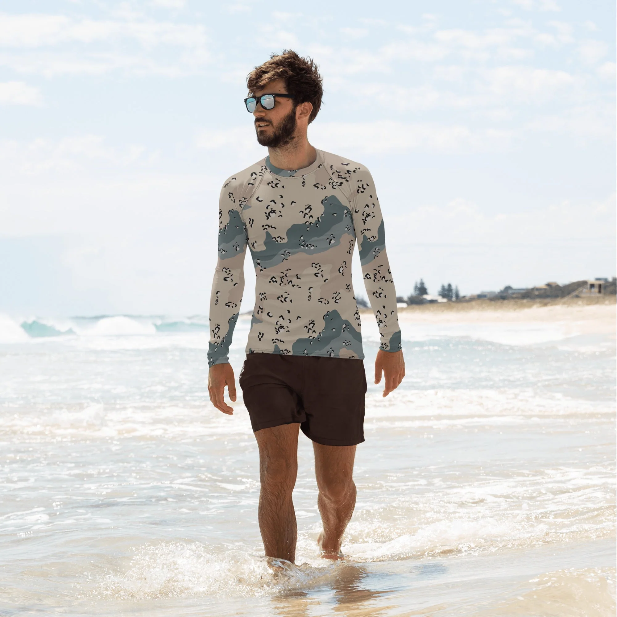 Saudi Arabian Chocolate Chip Marines Desert CAMO Mens Long-Sleeve Rash Guard