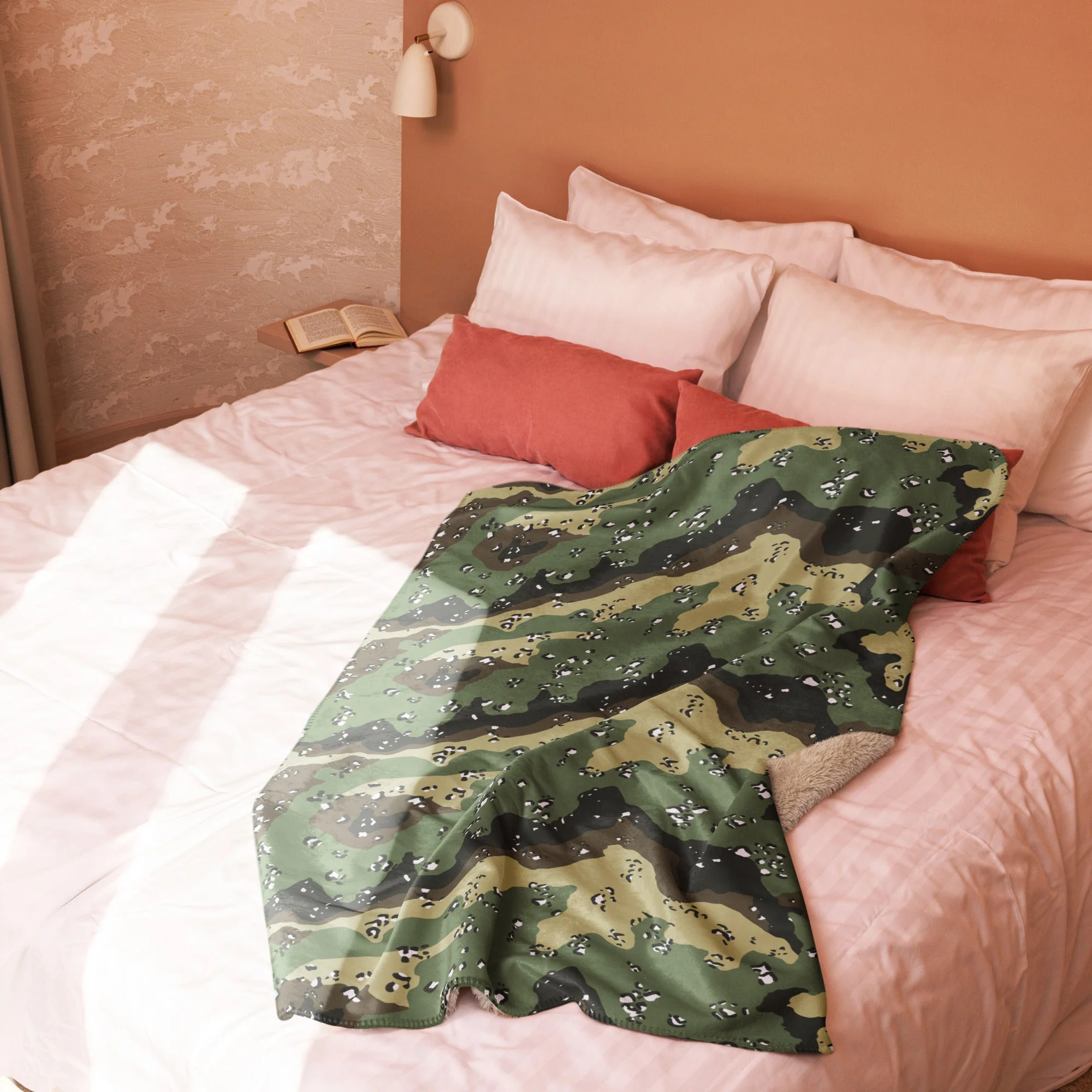 Saudi Arabian Chocolate Chip Marsh CAMO Sherpa Blanket - Image 13