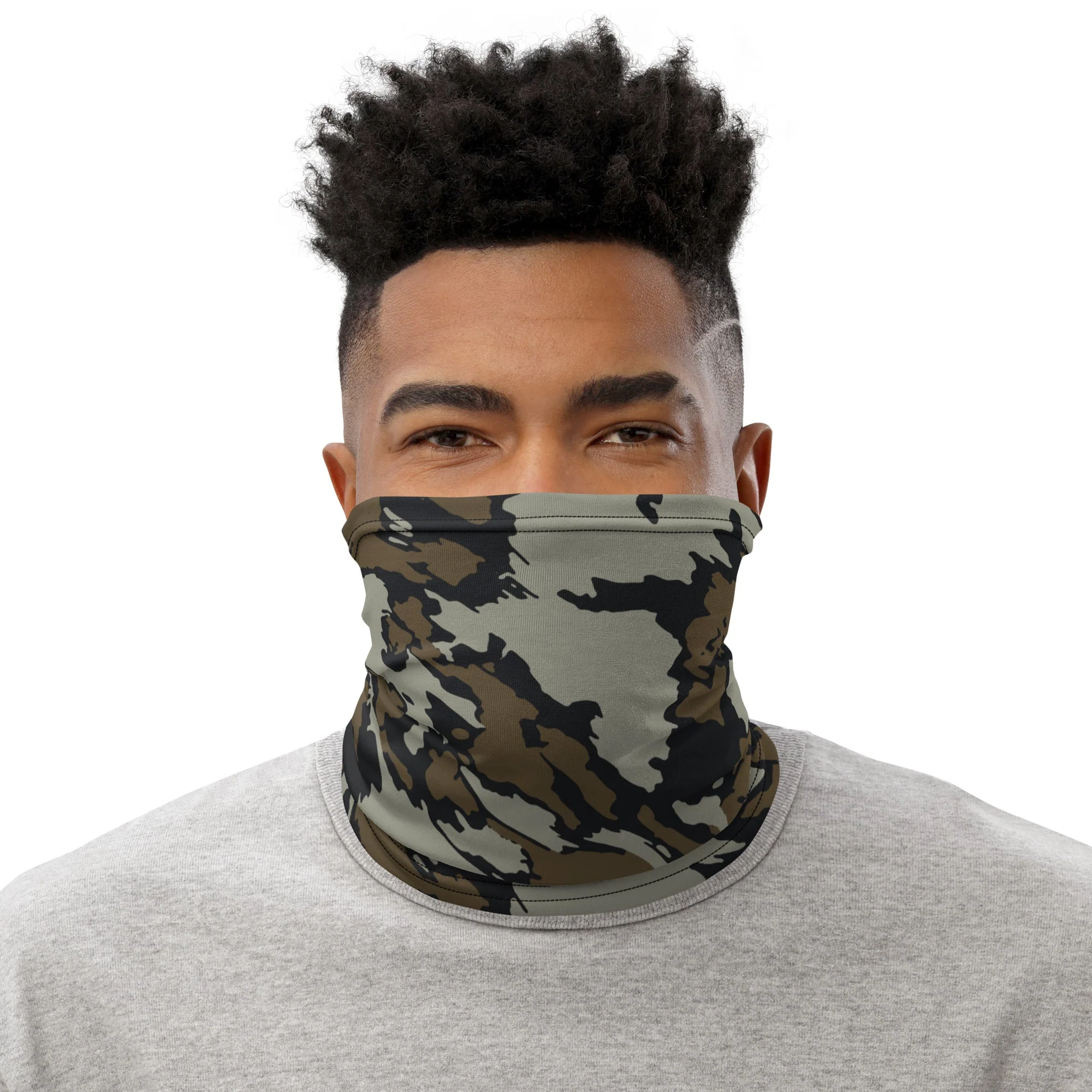 Shadow Timber CAMO Neck Gaiter - Image 4